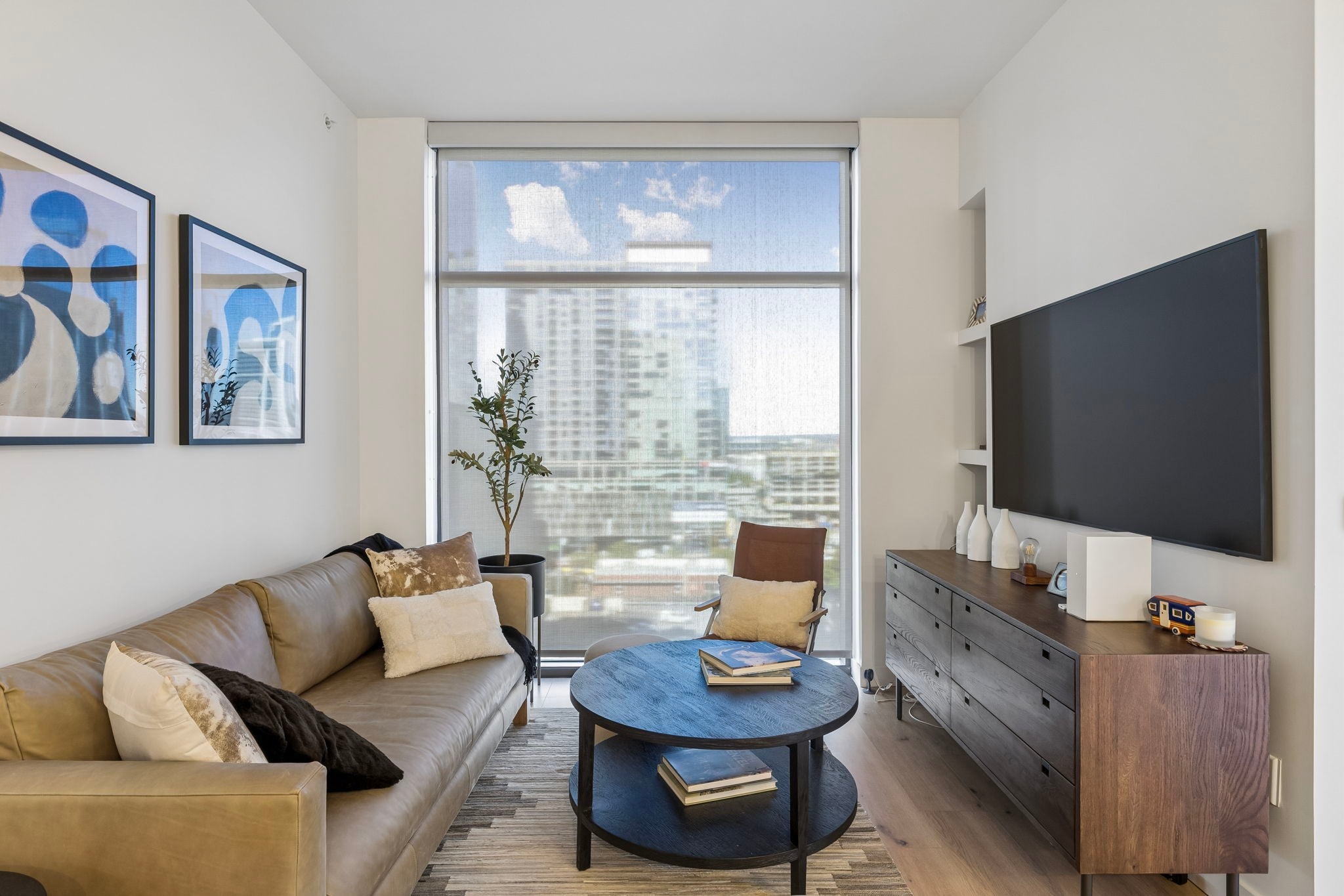 1212 Demonbreun St 811 - home for sale