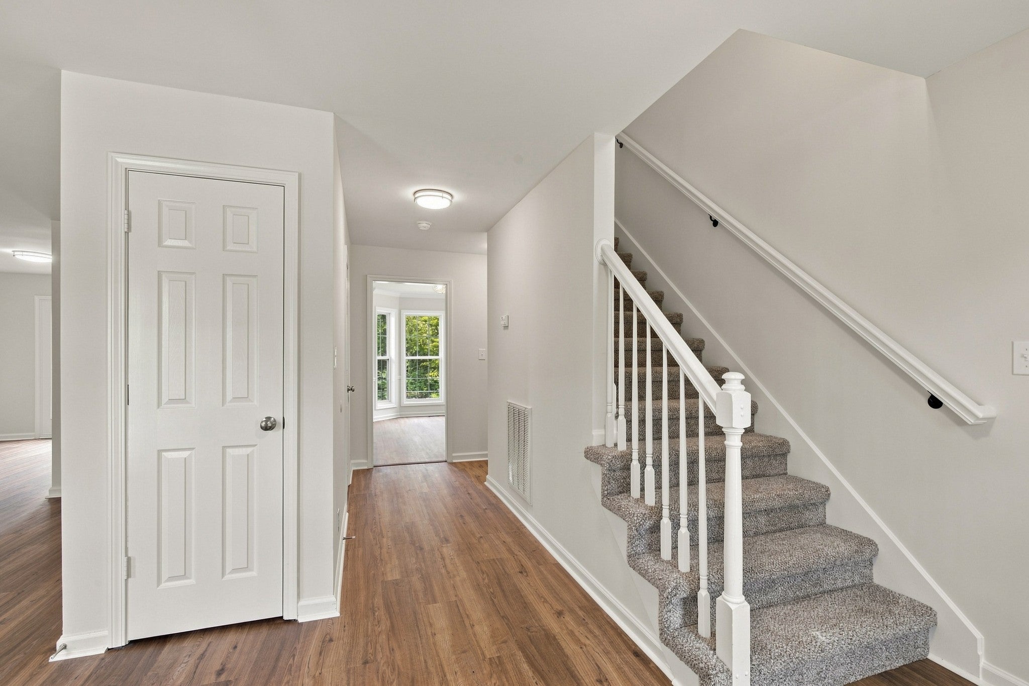 2275 Yeager Dr