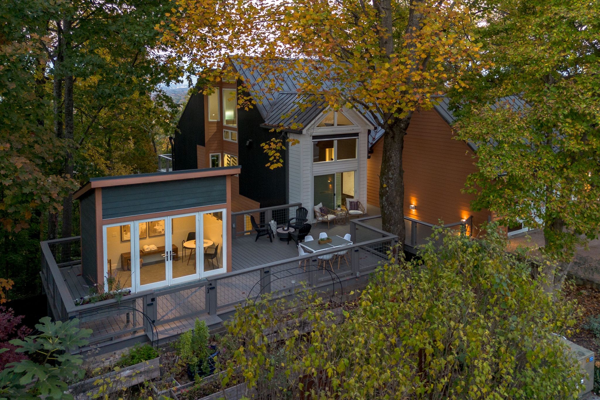 589 Harpeth Trace Dr