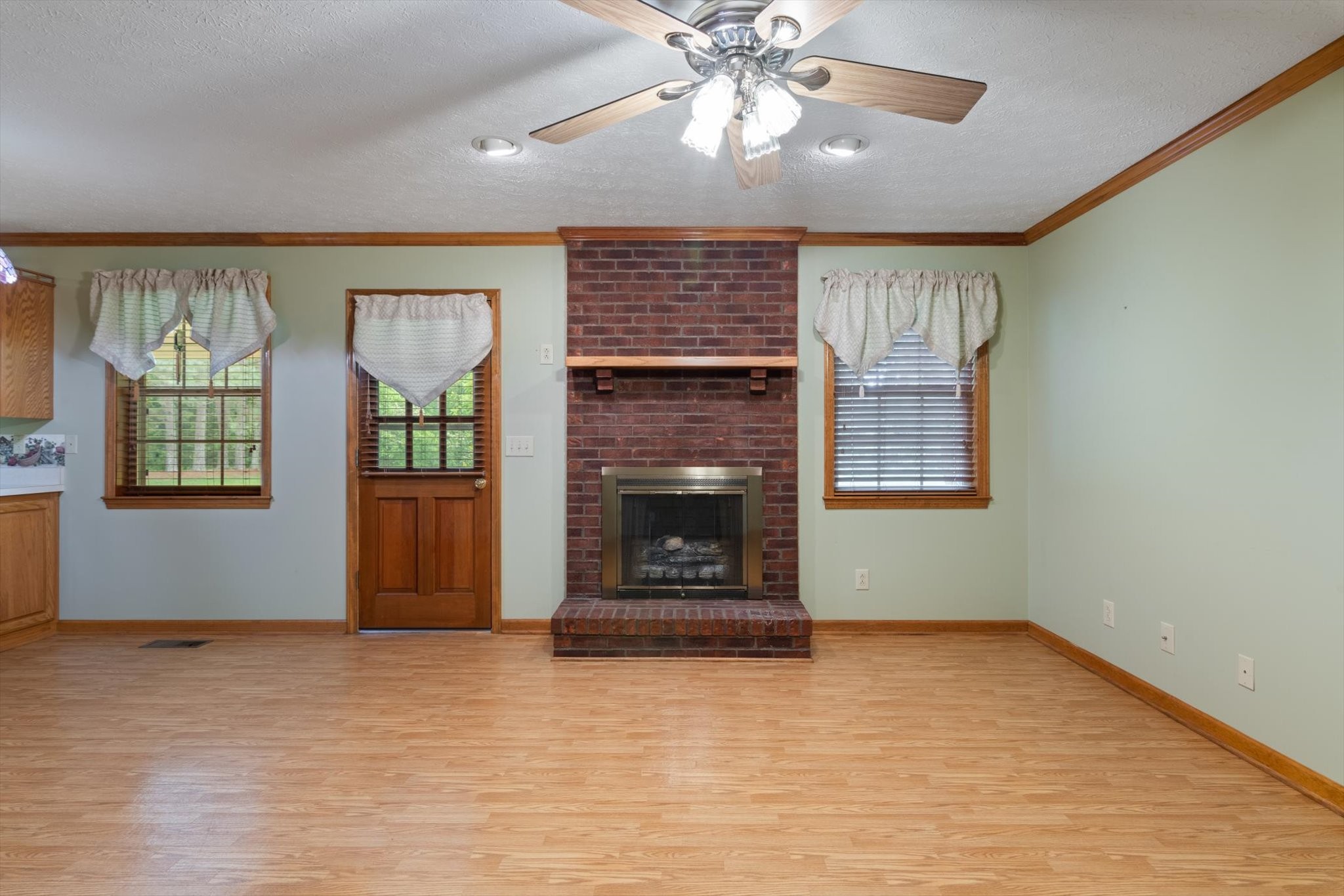 1208 Pommel Ct