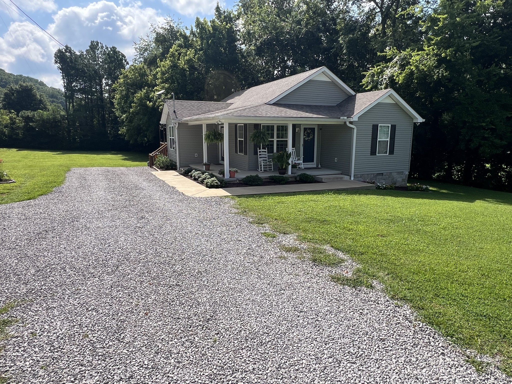 256 Drew Dr