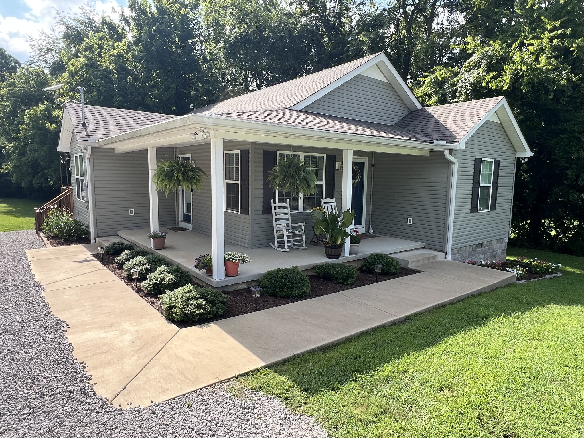 256 Drew Dr