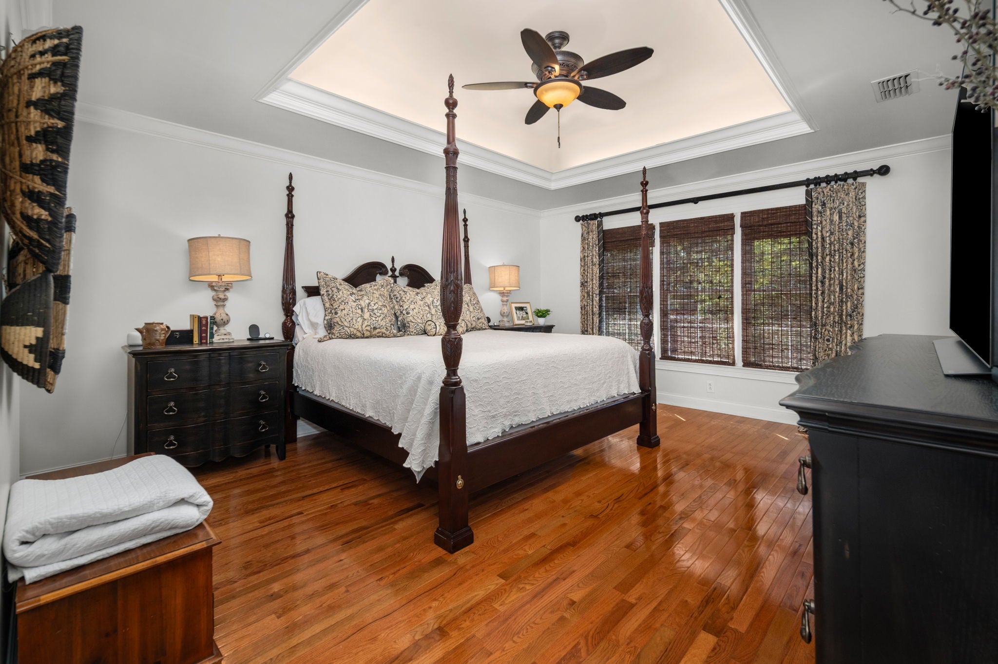 702 Prince Edward Ct