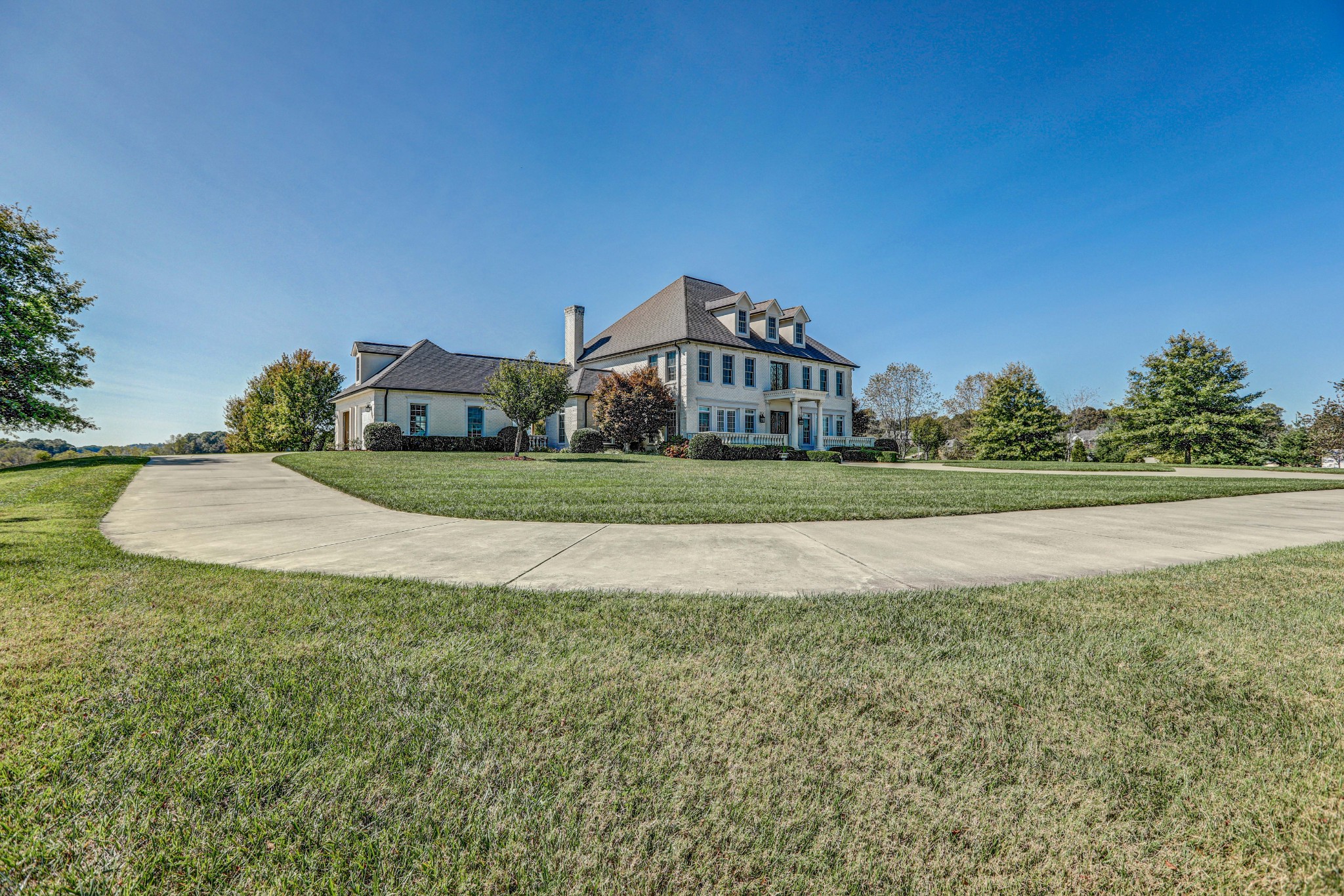 2644 Highway 81 N
