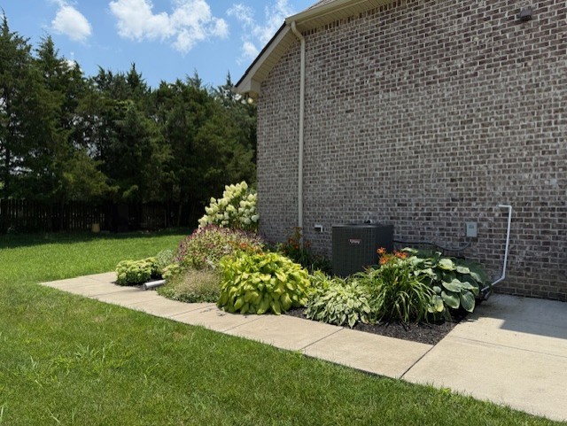 4424 Thoroughbred Ln