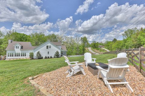 6615 Herbert Shannon Rd Springfield TN 37172