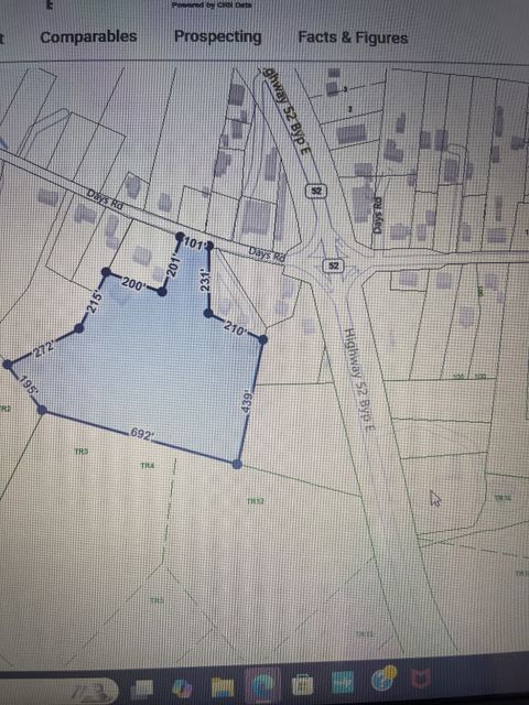 608 Days Rd Lafayette TN 37083