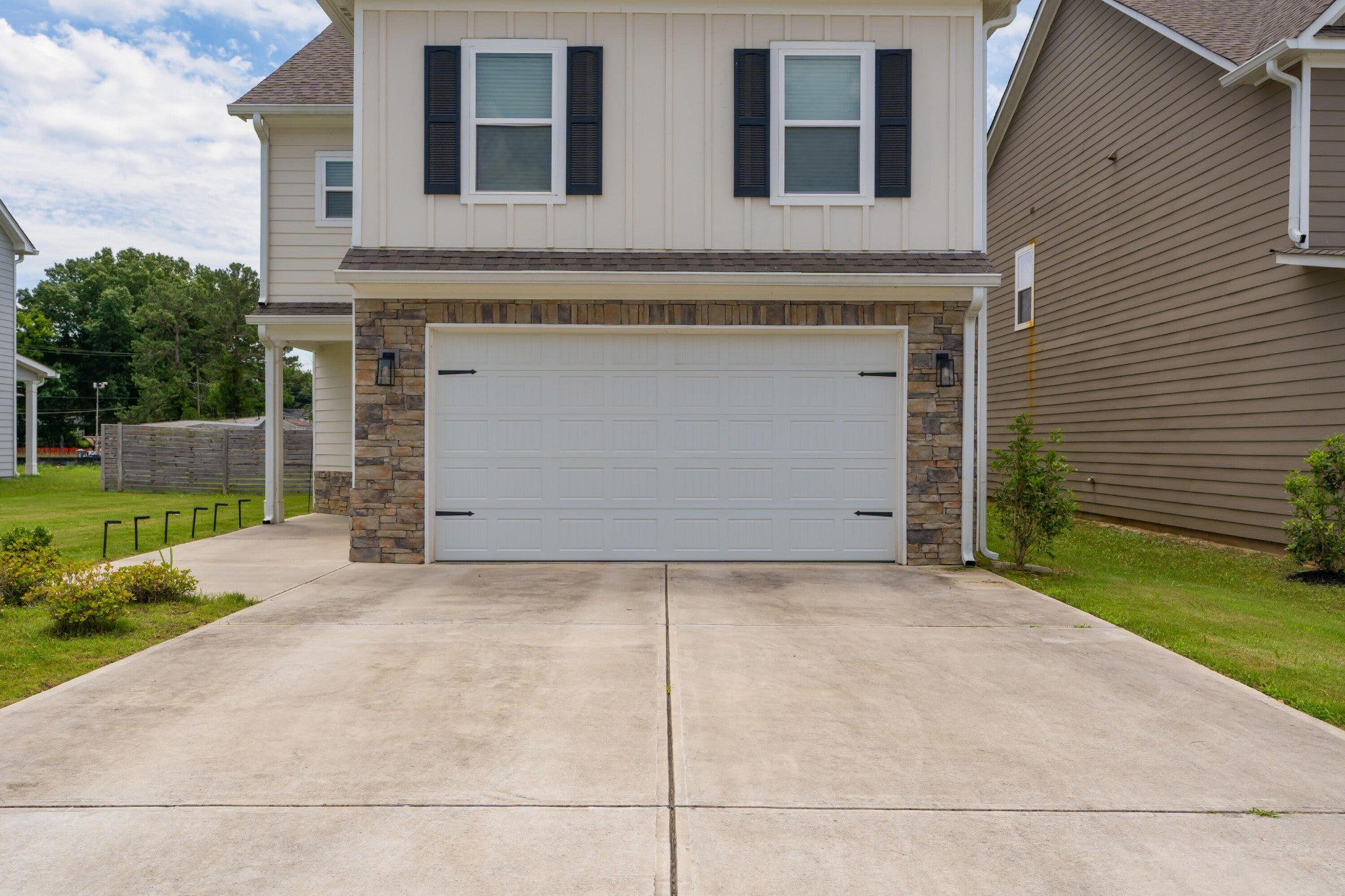 6854 Dharma Loop