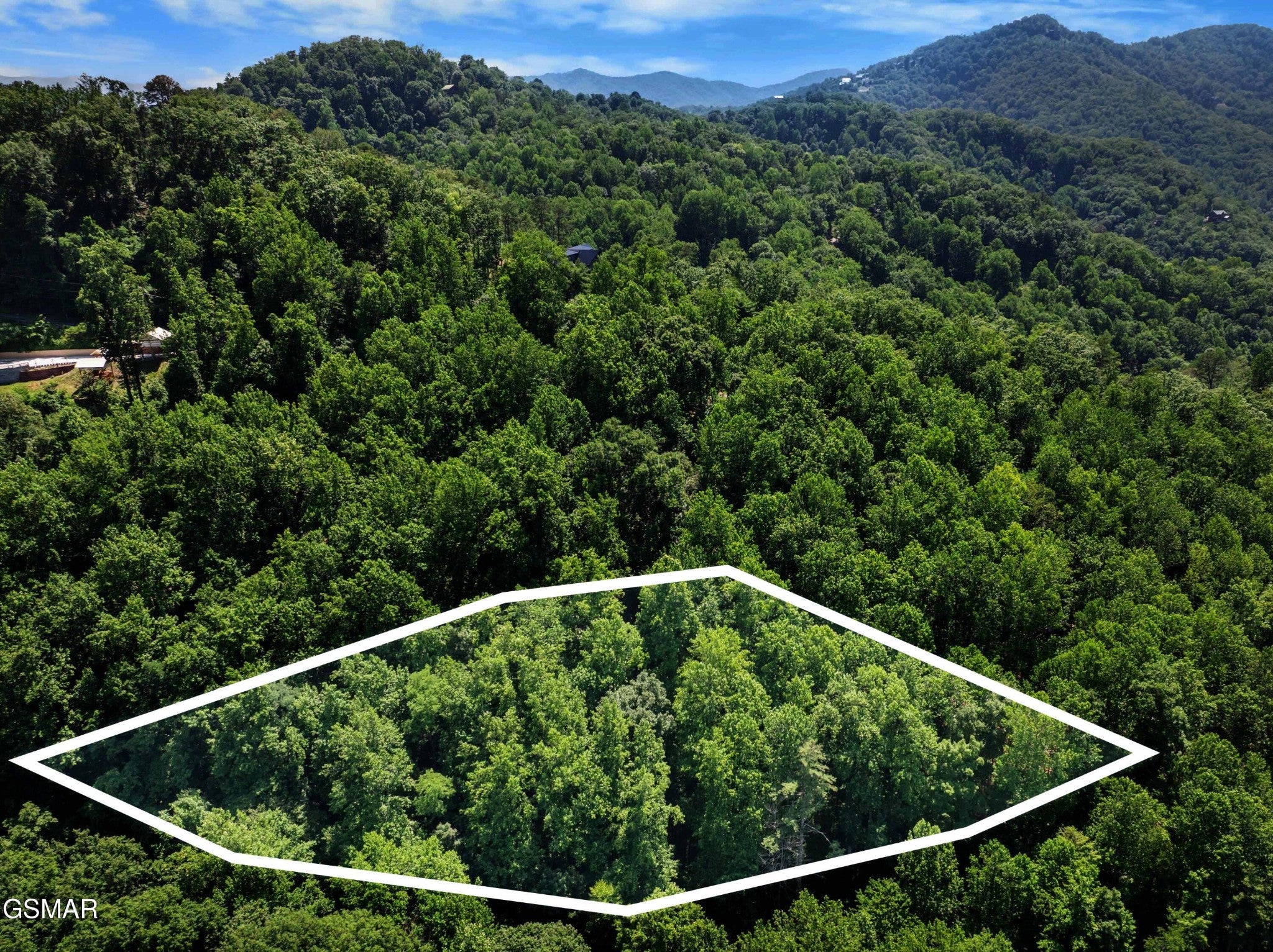15 Emerald Springs Loop