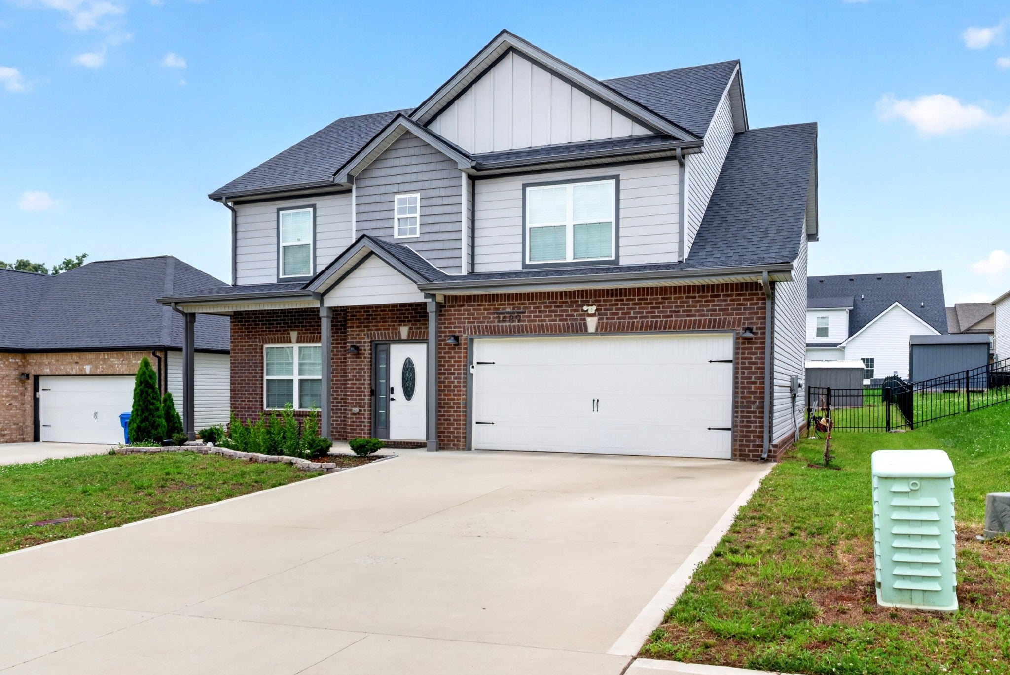 1489 Citadel DR