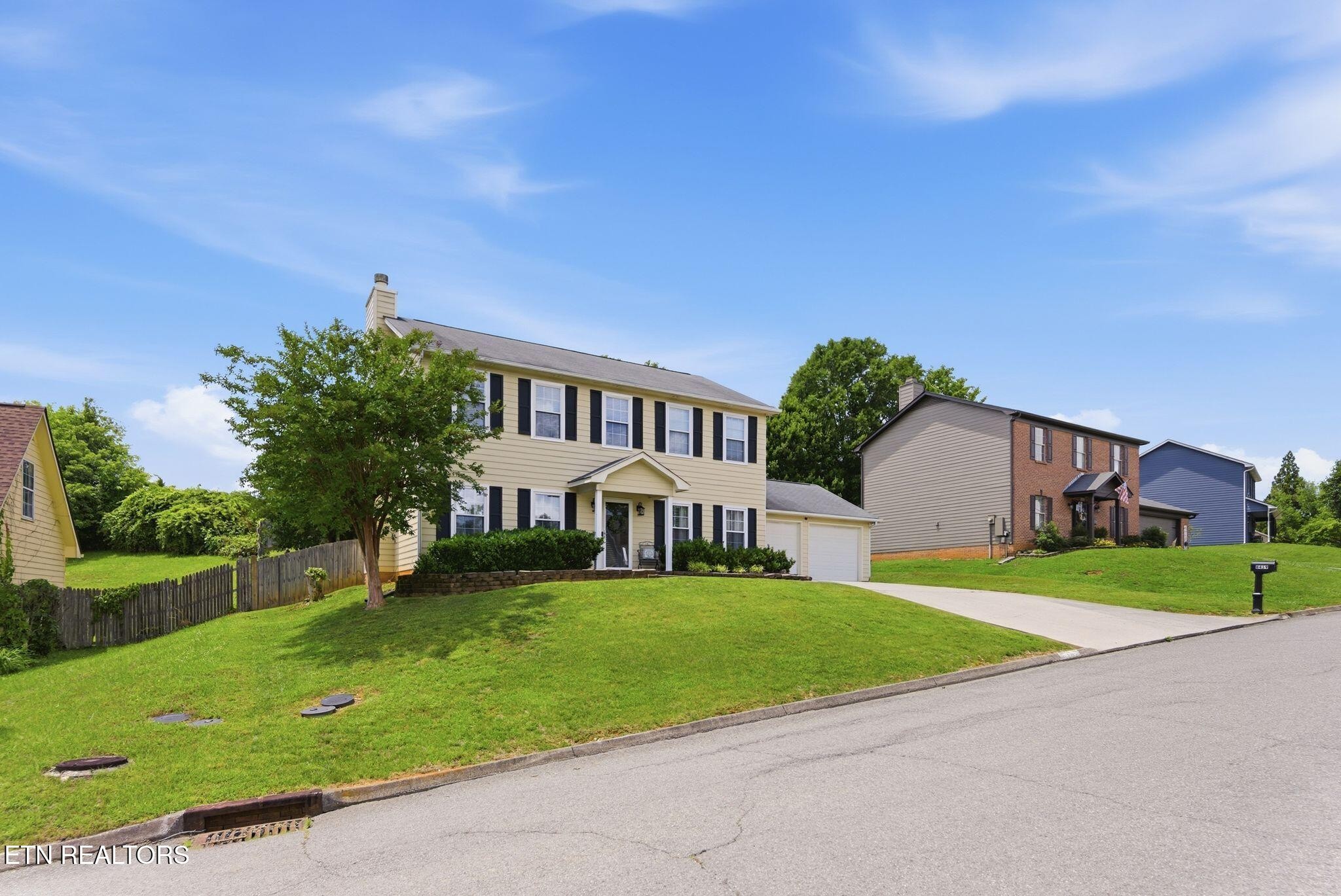 8419 Foxworth Tr