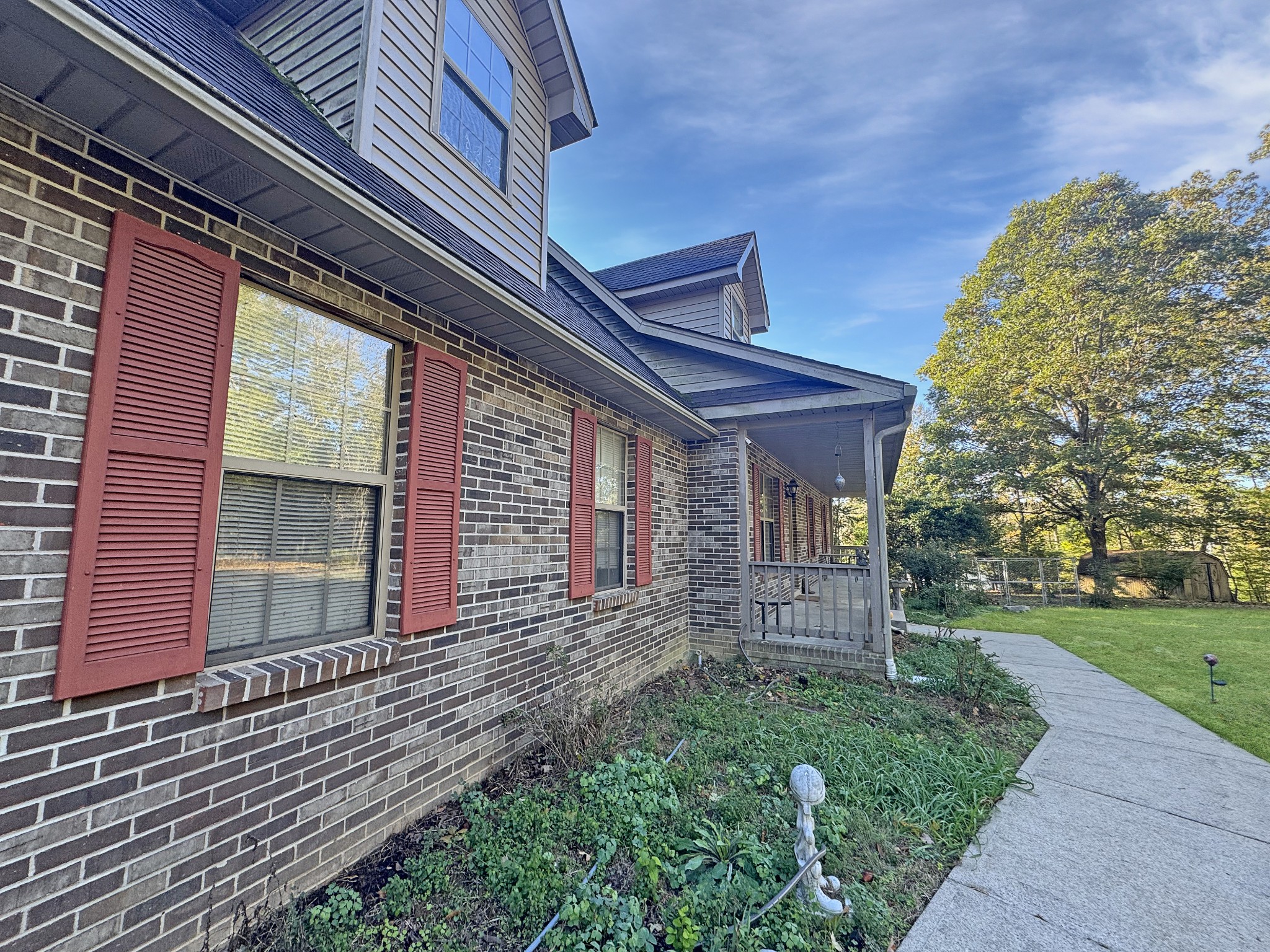 127 Lena Sykes Rd