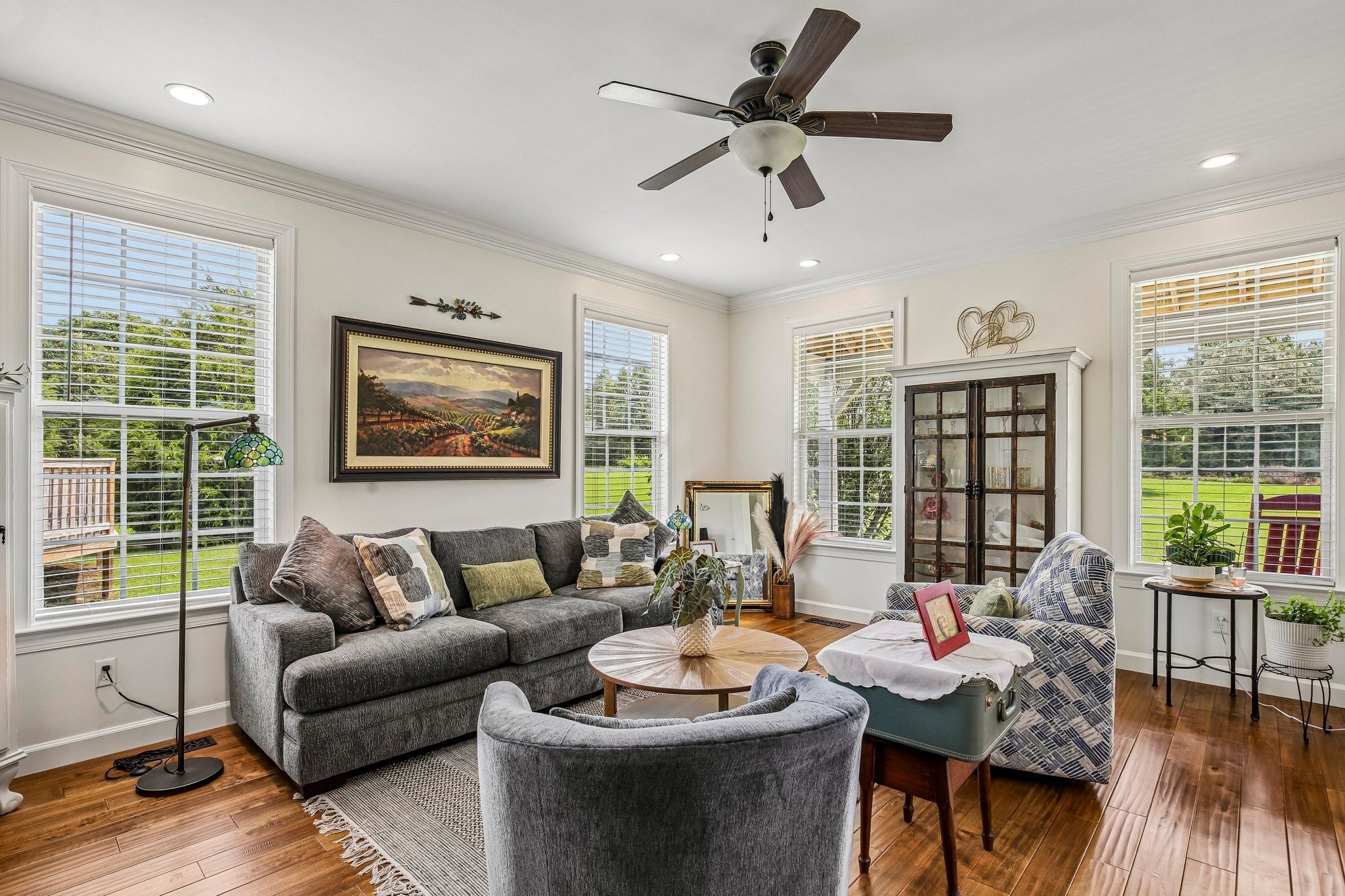 2409 Sylvia Rd