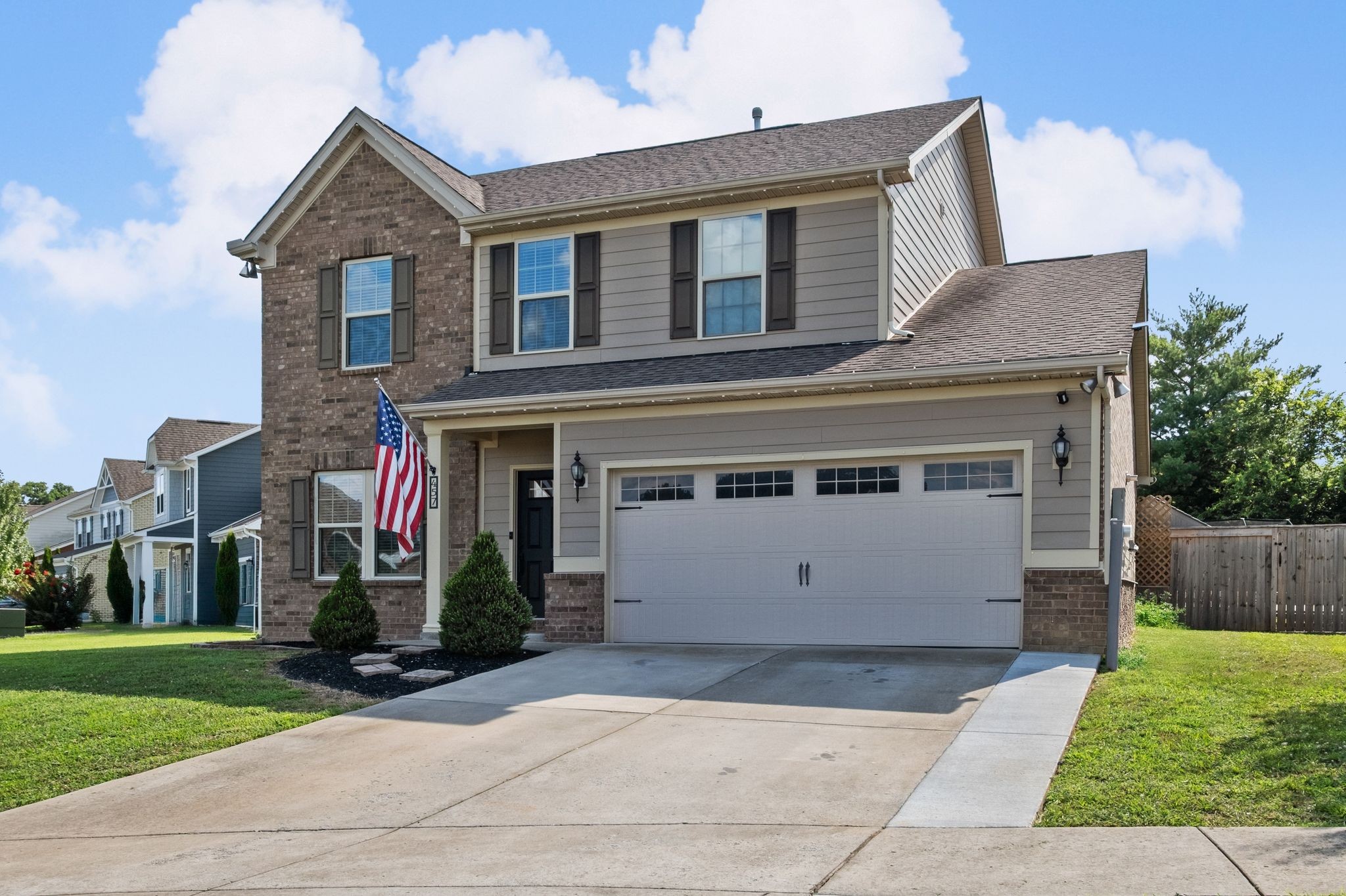 457 Goodman Dr