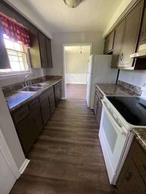 725 Overton Dr