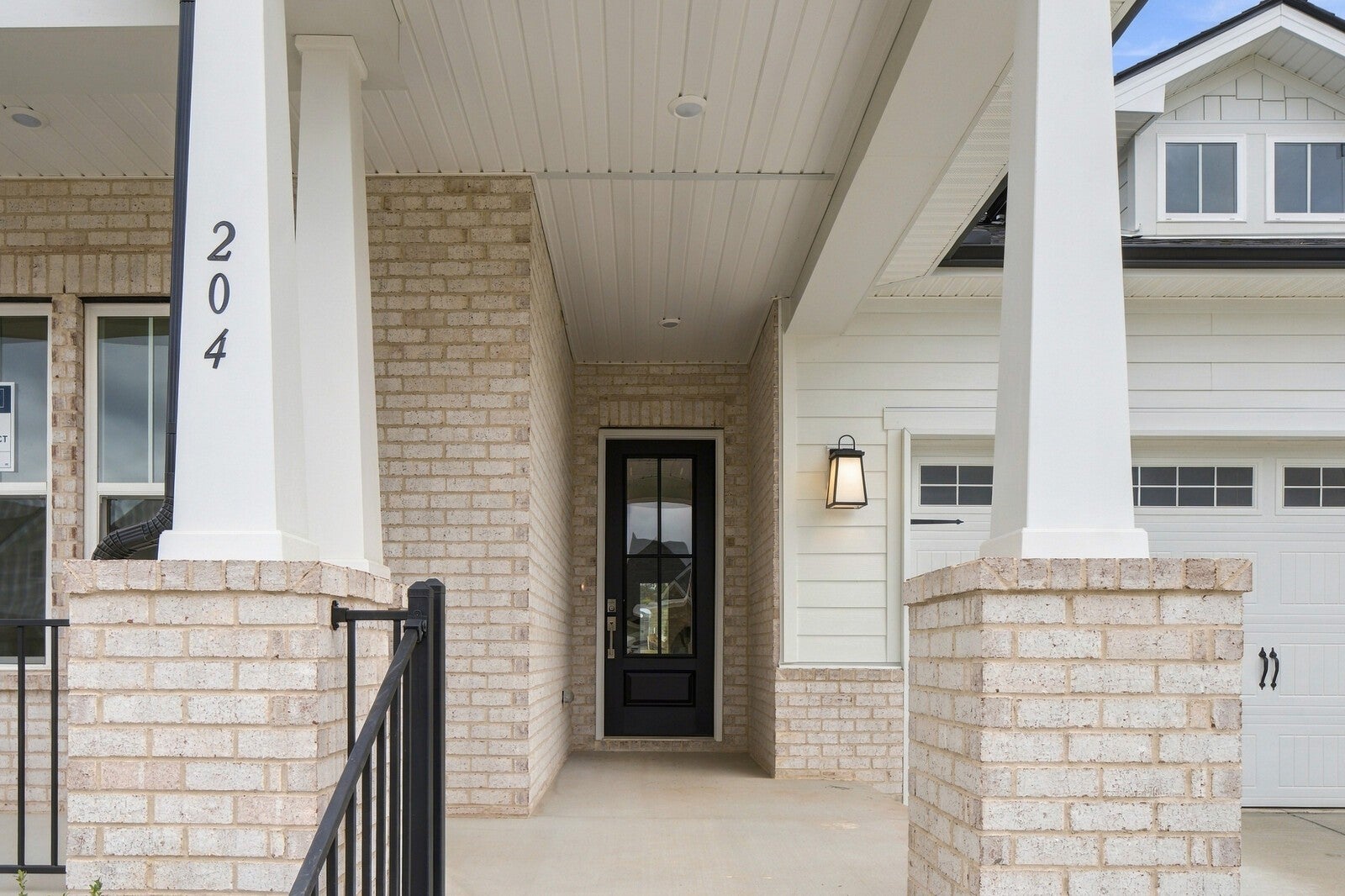 204 Aspen Arch Ct