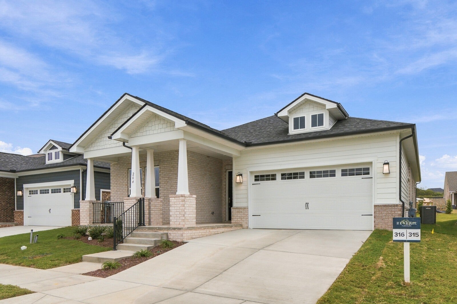 204 Aspen Arch Ct