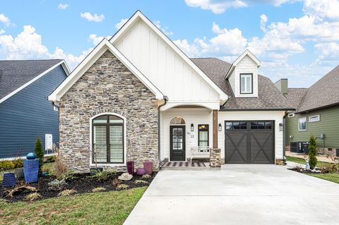 Photo of 22 Driftwood Ct, Winchester, TN 37398 (MLS # 3145575)