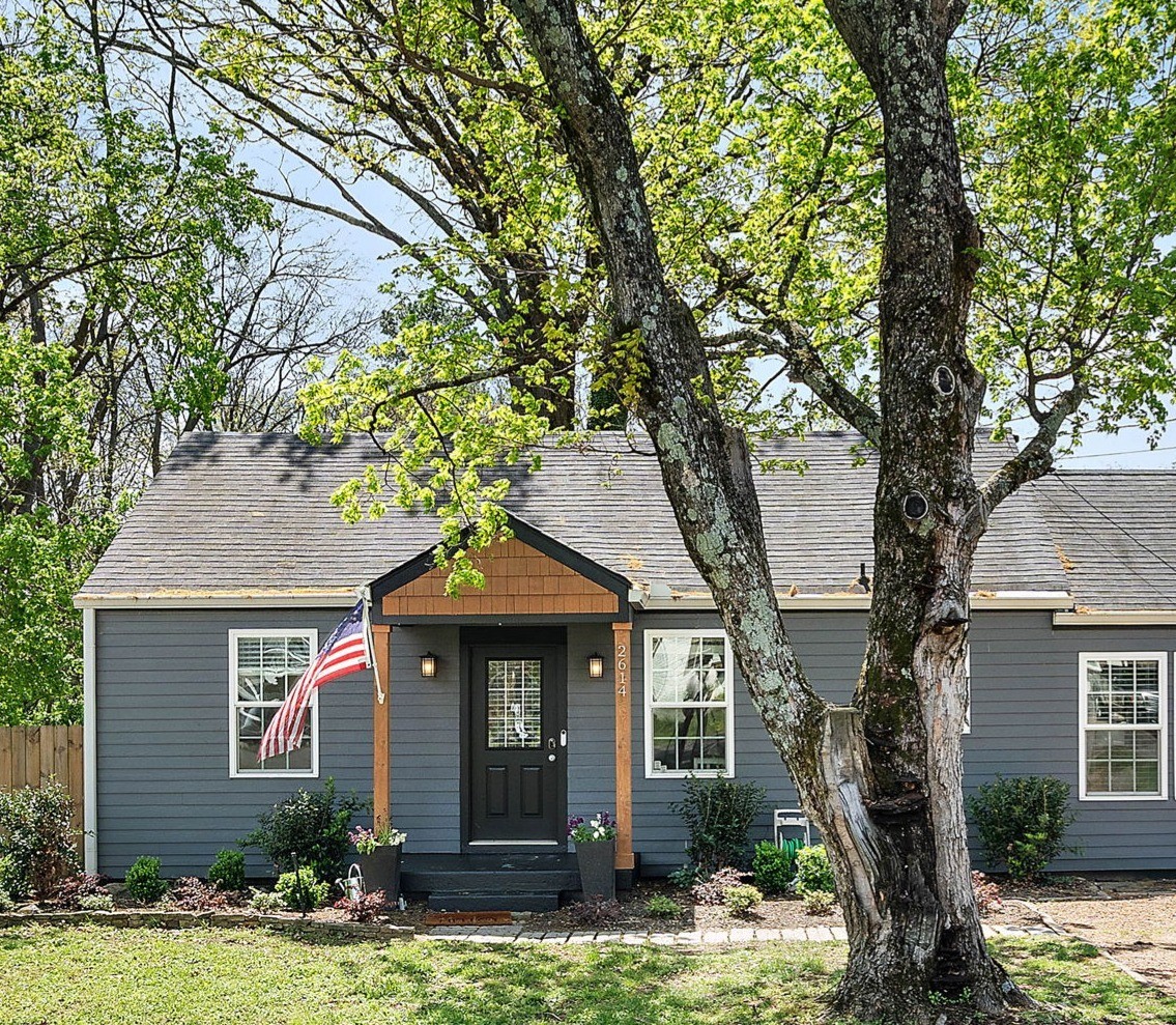 2614 Live Oak Rd