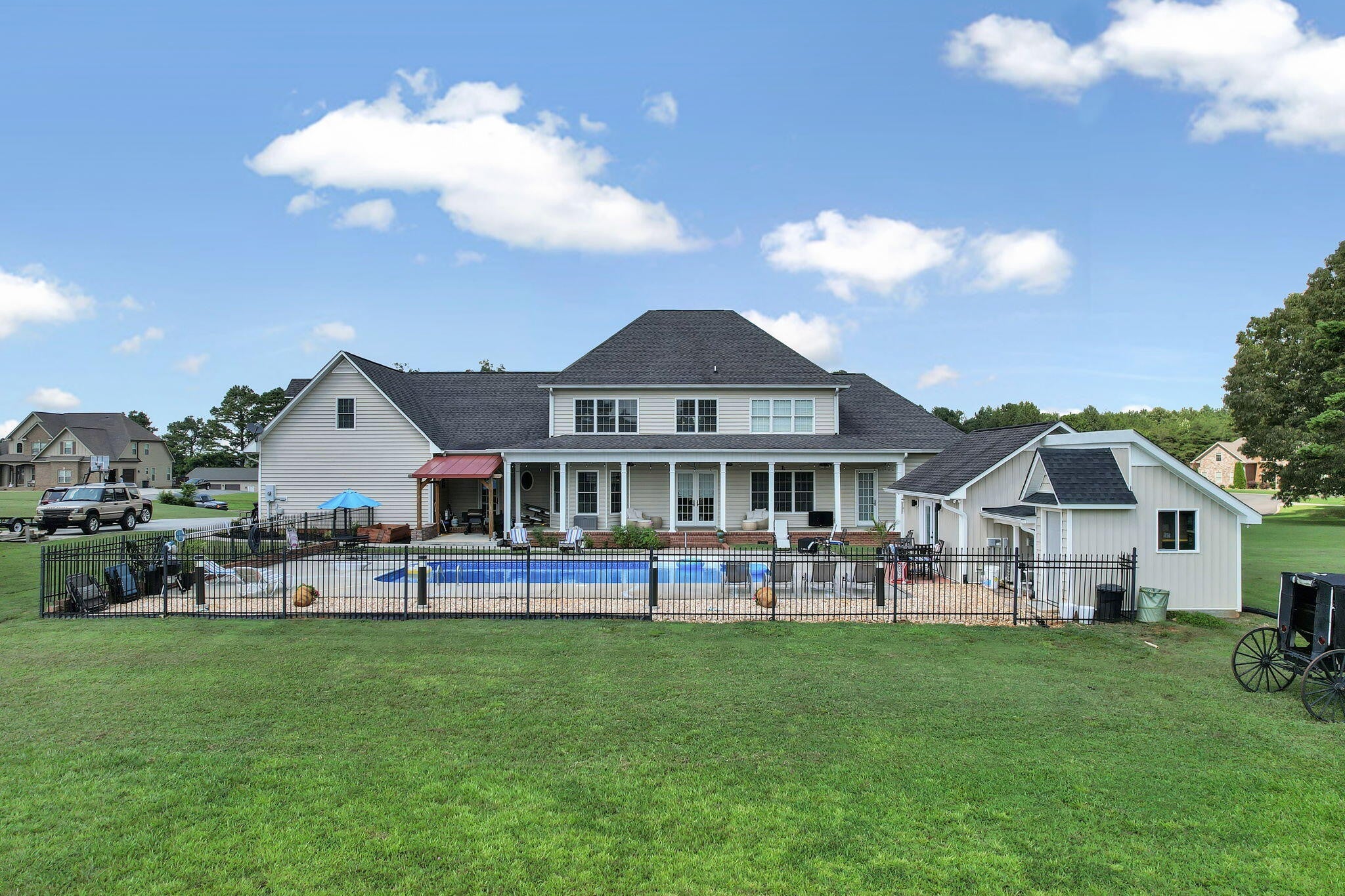 150 Hunters Way