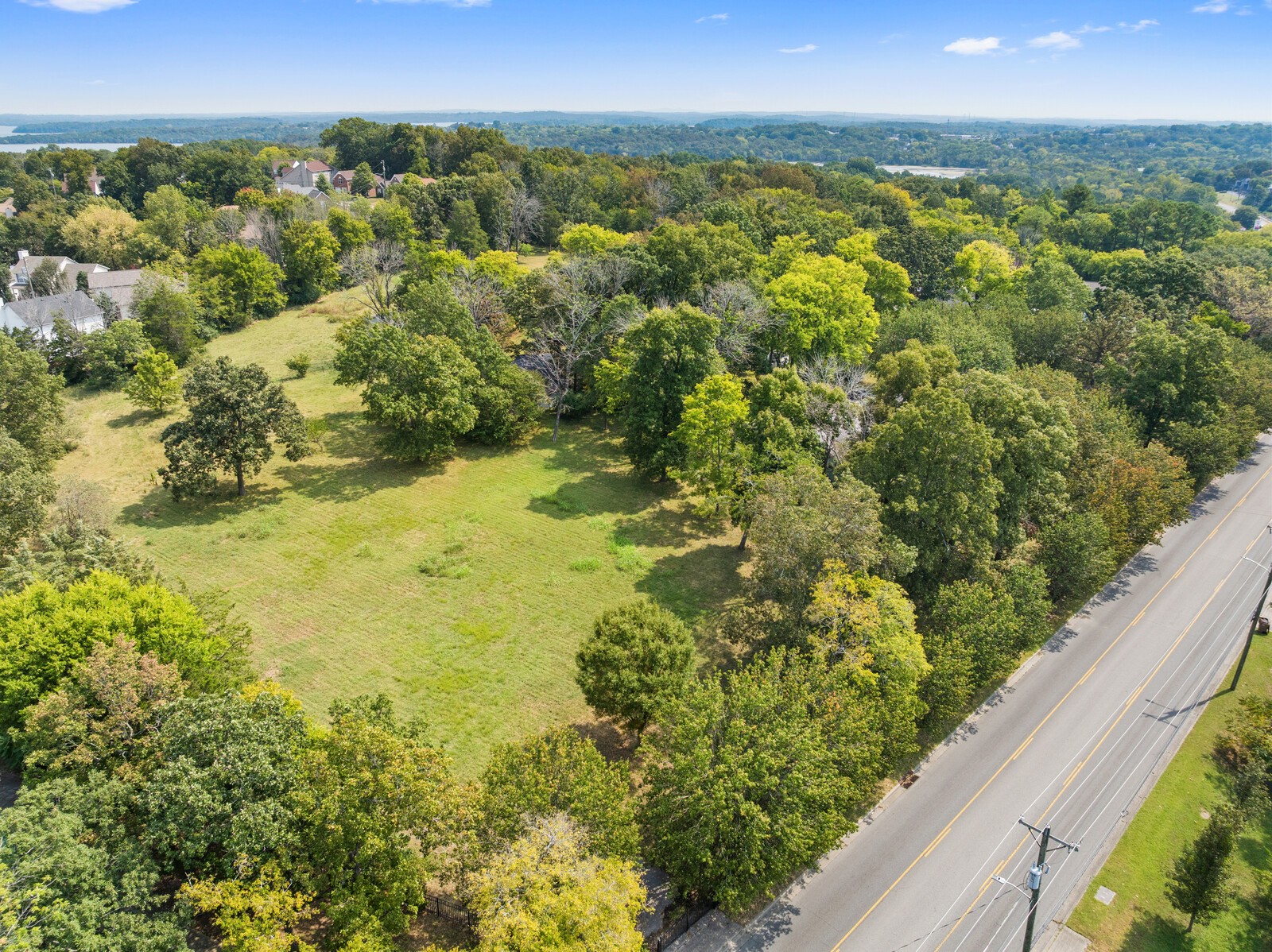Nashville, Tennessee, 37217, United States, 4 Bedrooms Bedrooms, ,2 BathroomsBathrooms,Residential,Active,2036044