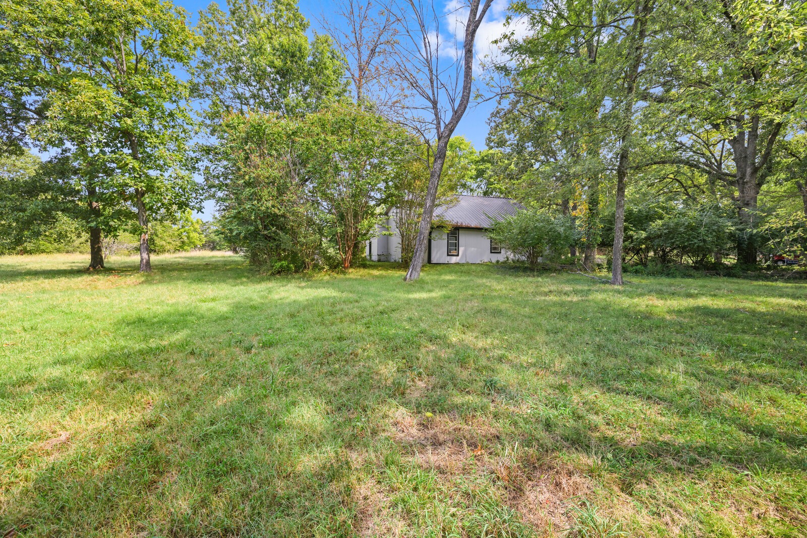 Nashville, Tennessee, 37217, United States, 4 Bedrooms Bedrooms, ,2 BathroomsBathrooms,Residential,Active,2036044