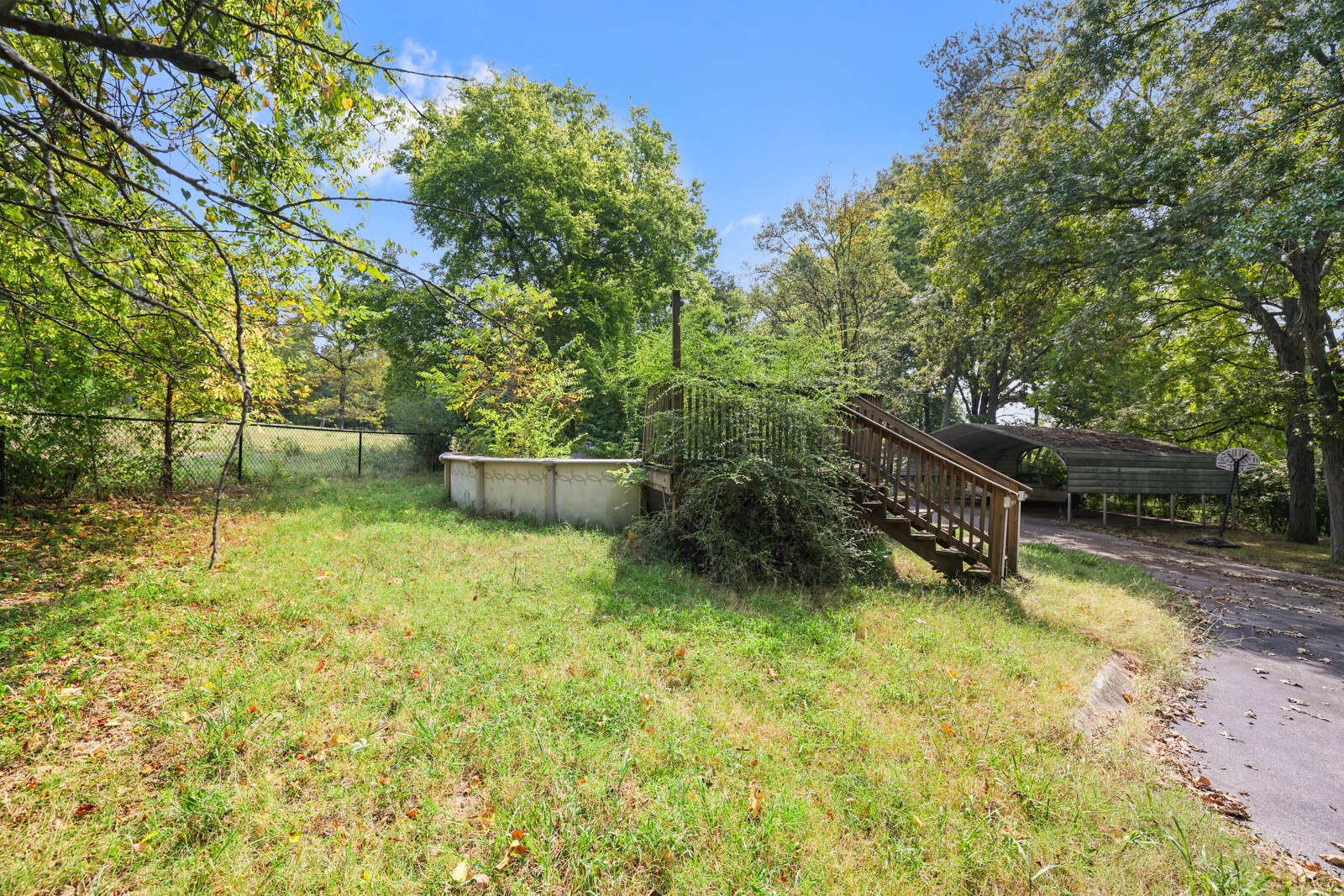 Nashville, Tennessee, 37217, United States, 4 Bedrooms Bedrooms, ,2 BathroomsBathrooms,Residential,Active,2036044