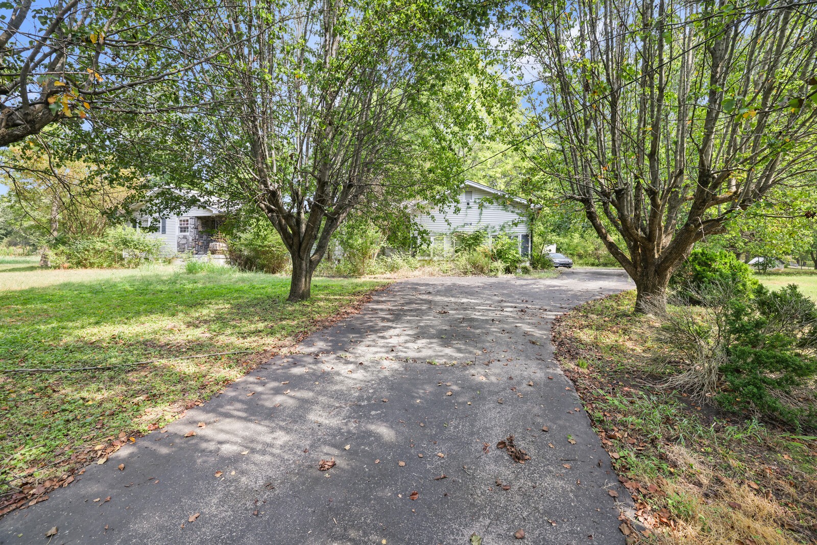 Nashville, Tennessee, 37217, United States, 4 Bedrooms Bedrooms, ,2 BathroomsBathrooms,Residential,Active,2036044
