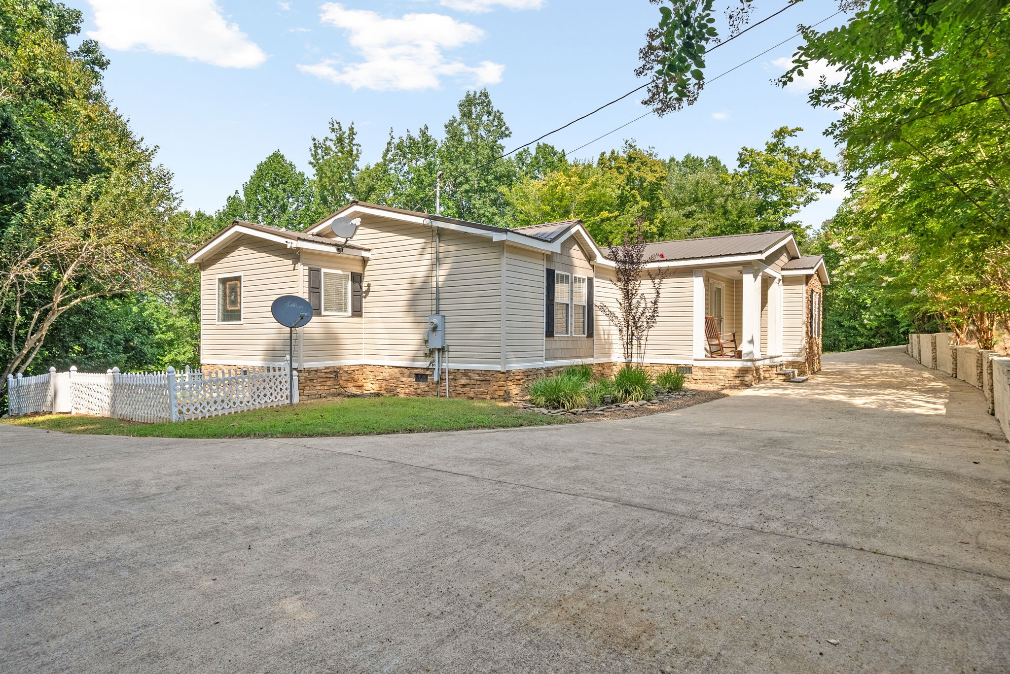 143 Saline Trail