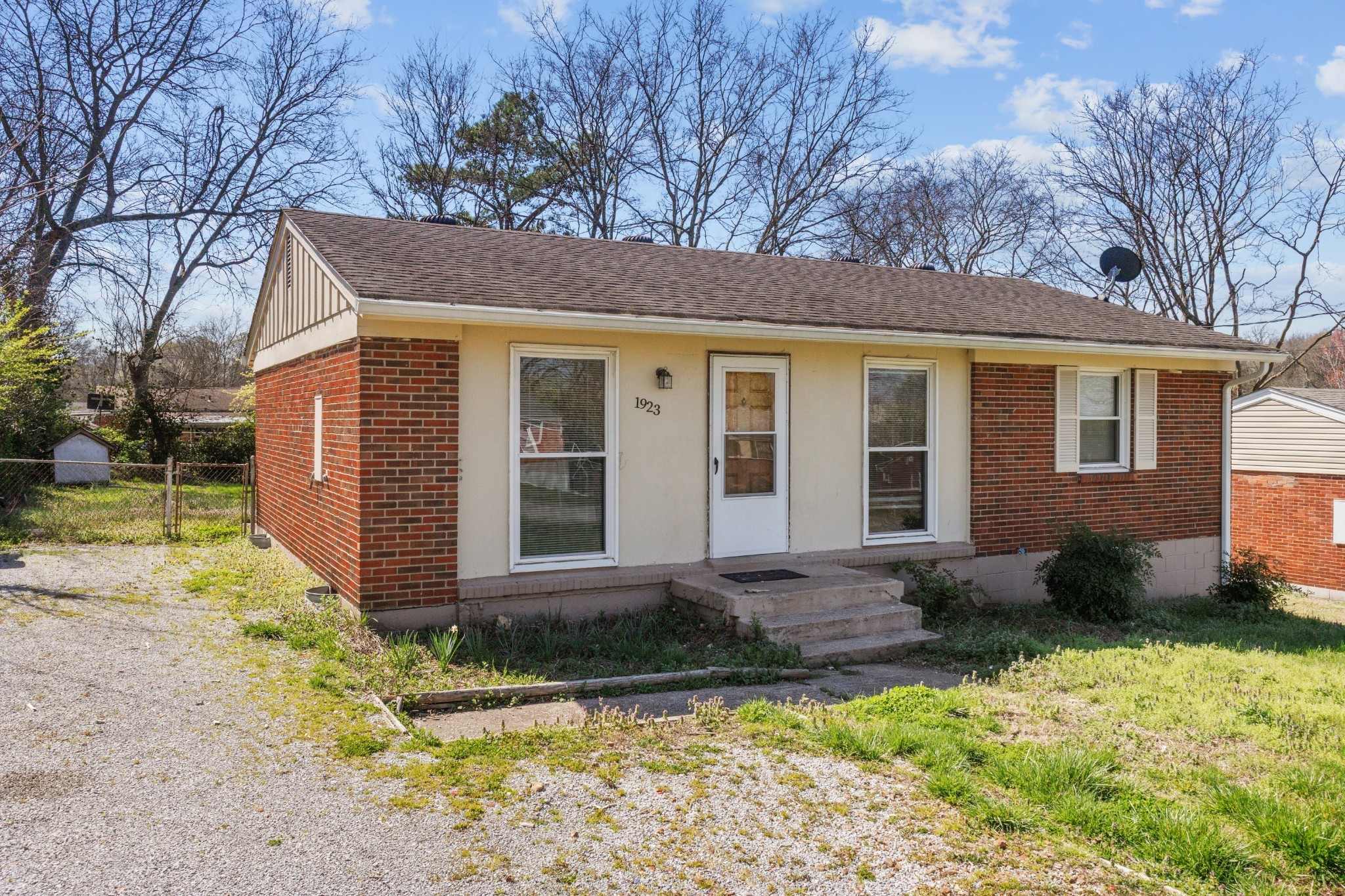 Middle Tennessee Properties 1 1923 Dabbs Ave