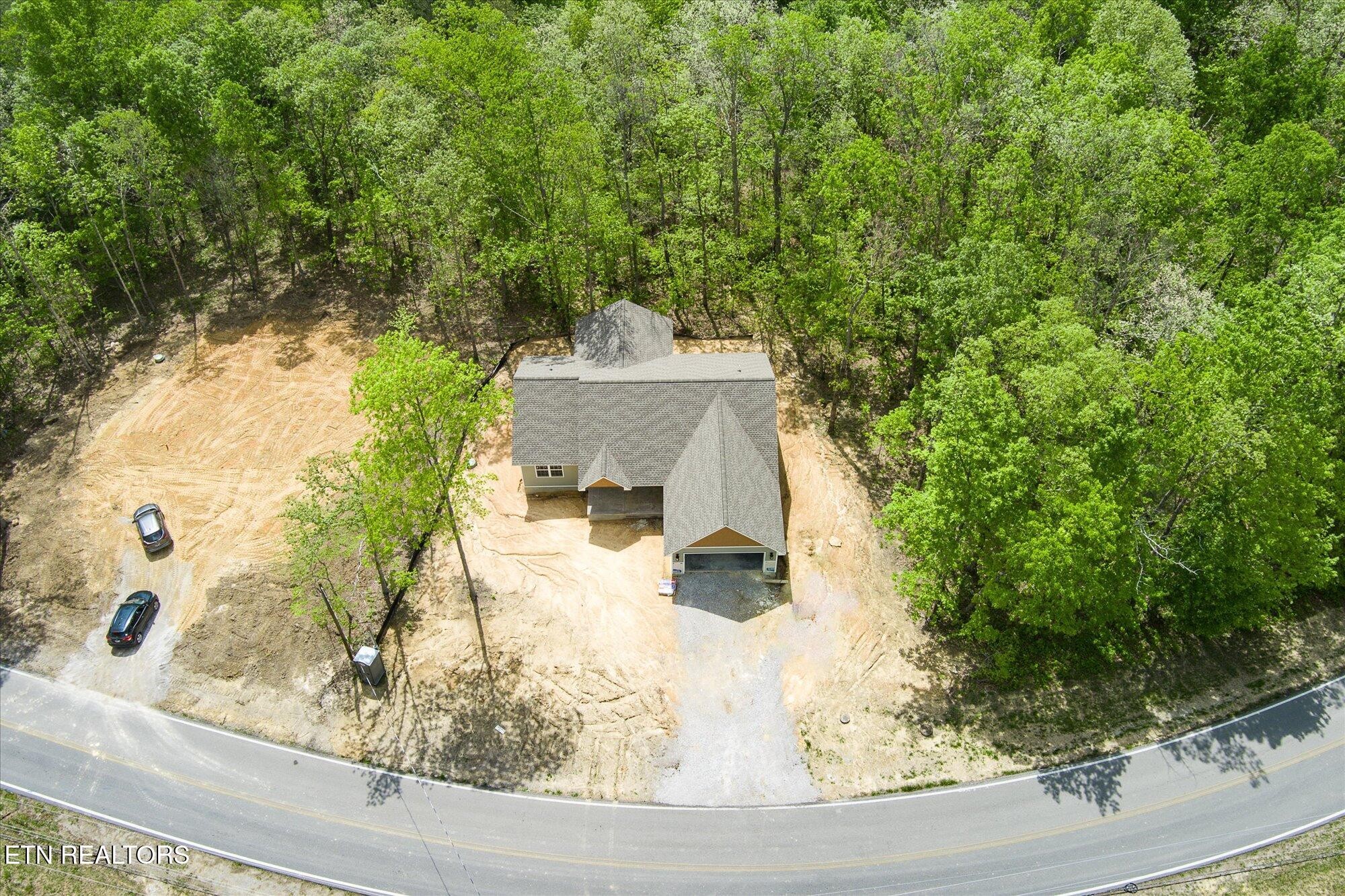 528 St George Drive