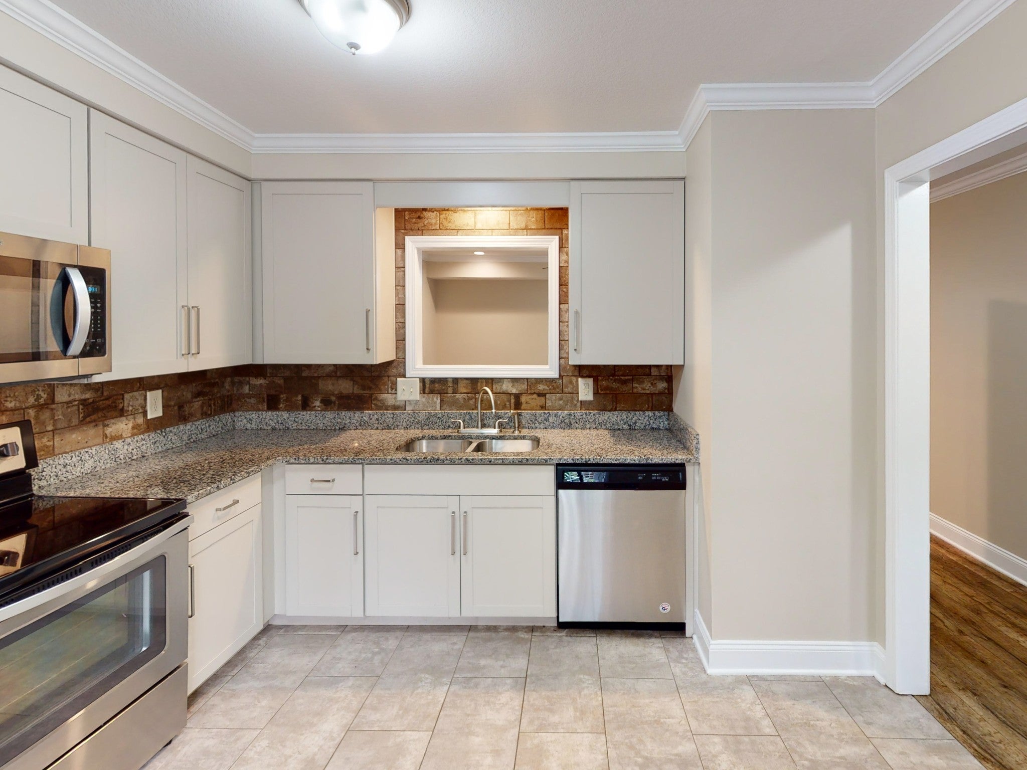 3063 Woody Ln