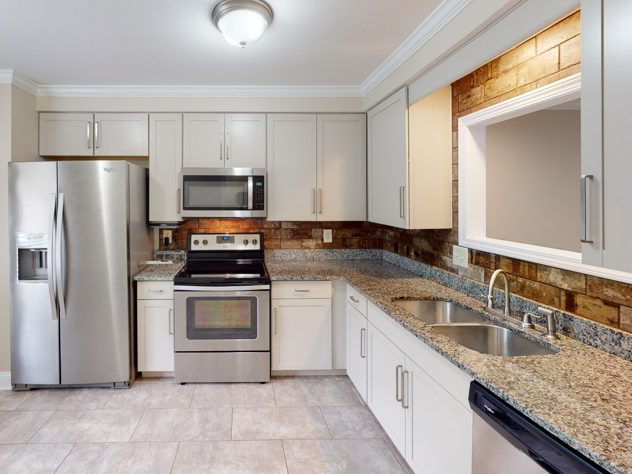3063 Woody Ln