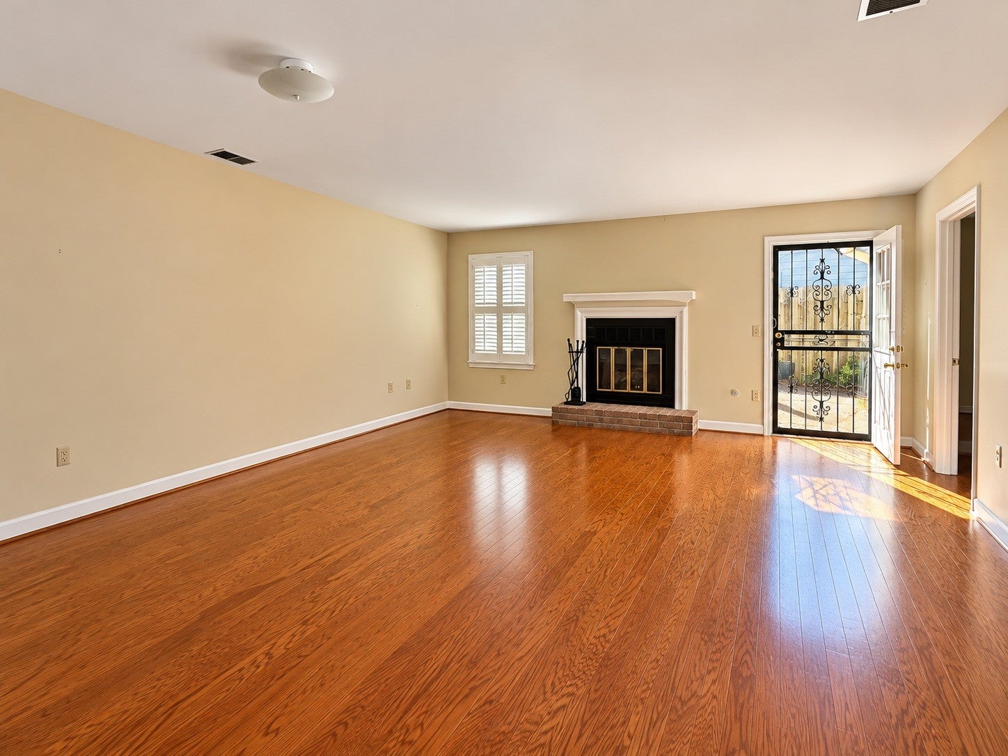 308 Cana Cir