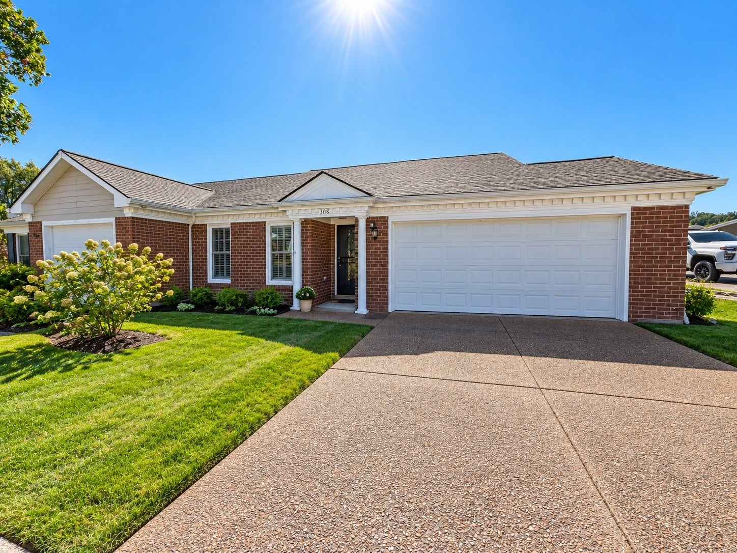 308 Cana Cir