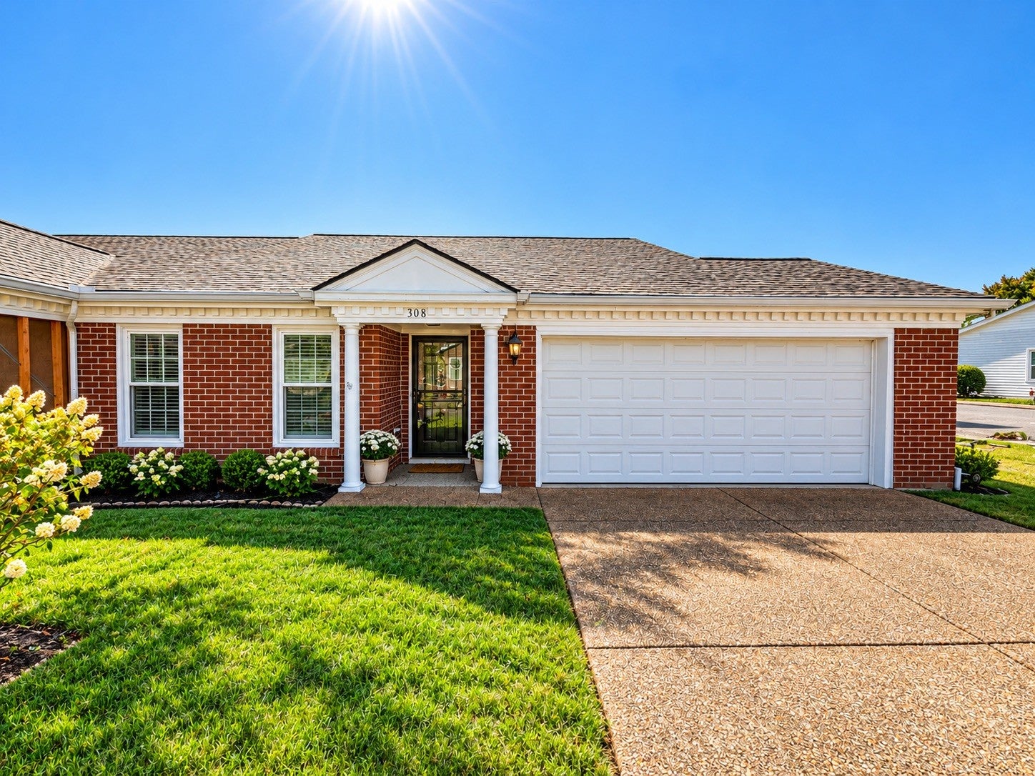 3-bed listing at 308 Cana Cir, Nashville