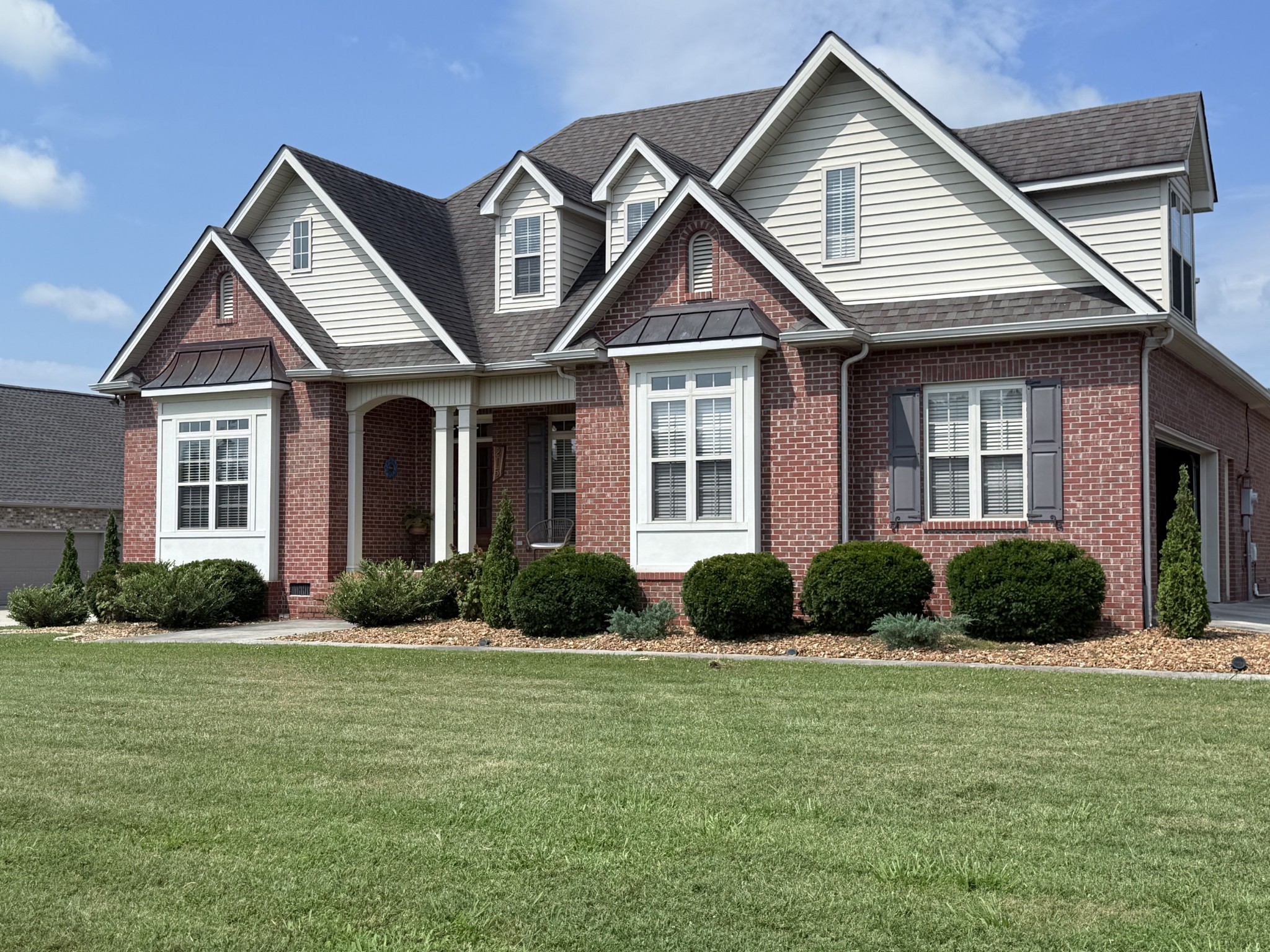 215 Wellington Dr