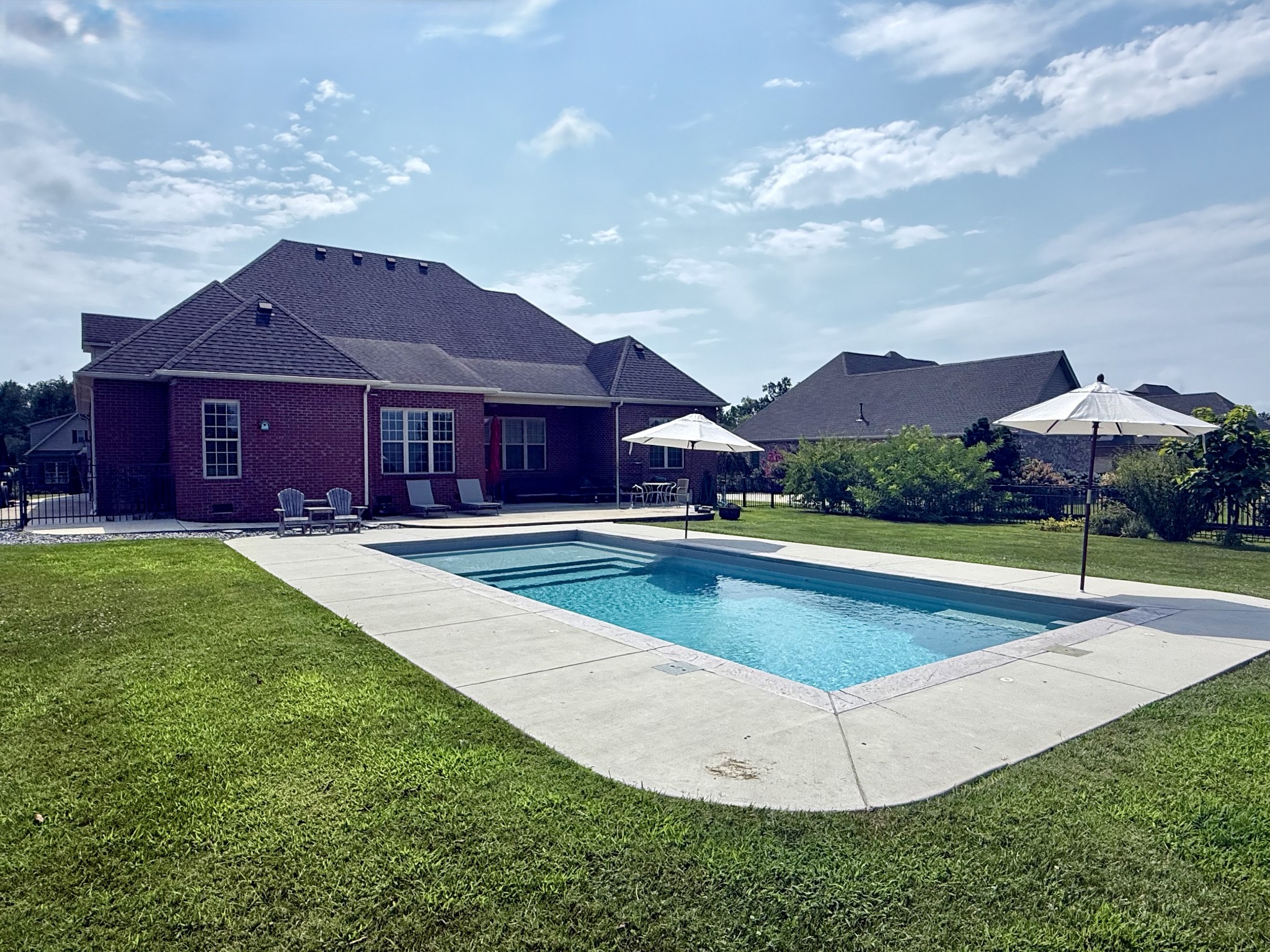 215 Wellington Dr