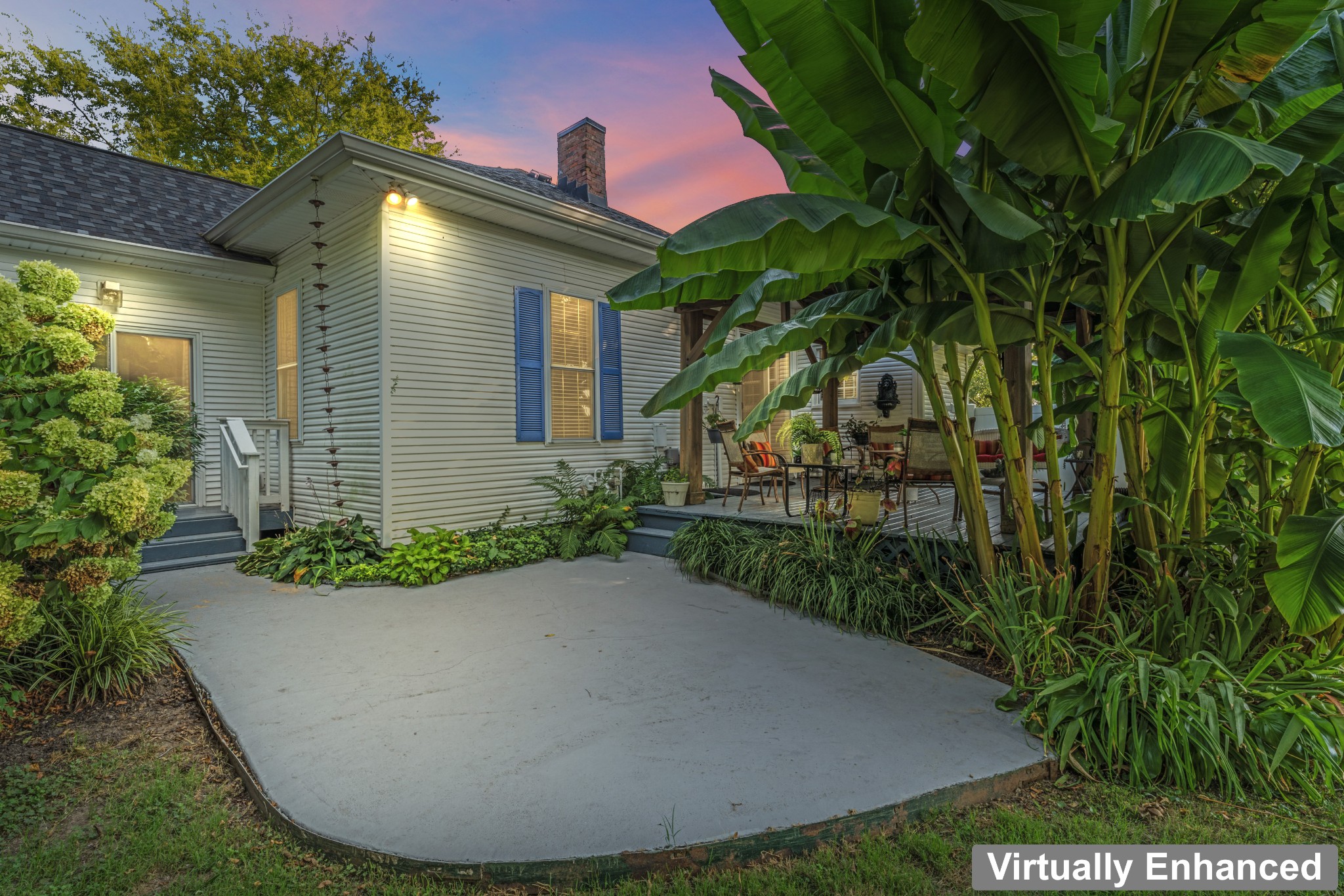 165 Rivergate Dr