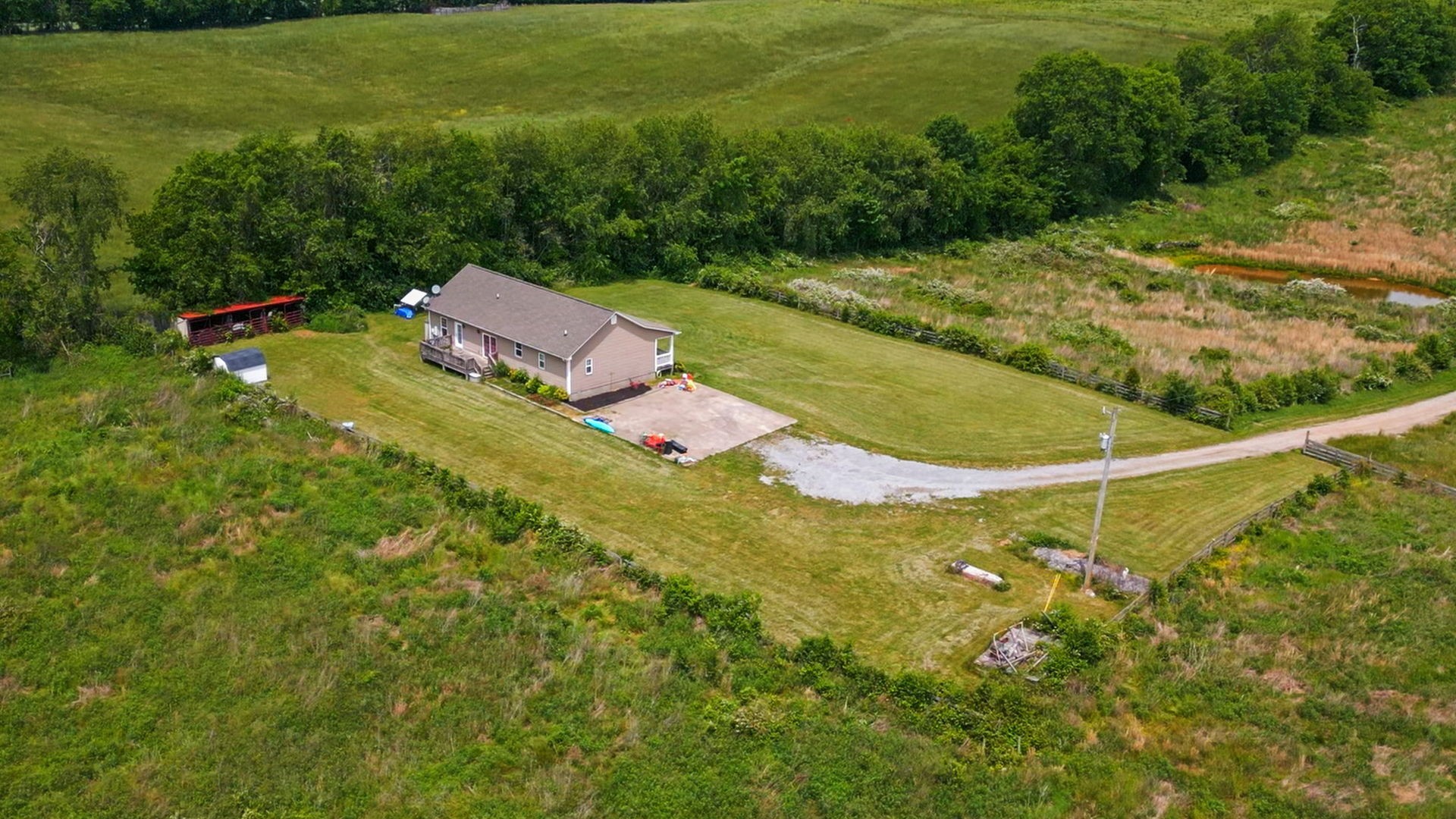 6015 Highway 76 E