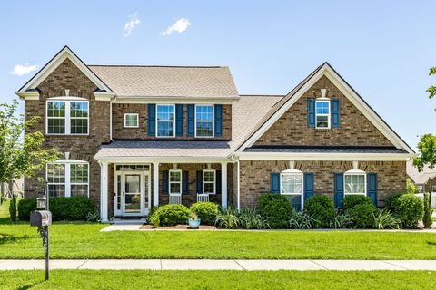 810 Walpole Dr Gallatin TN 37066