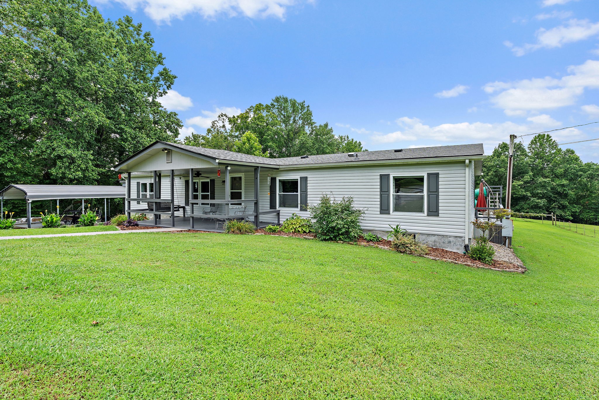 1333 Roberts Rd