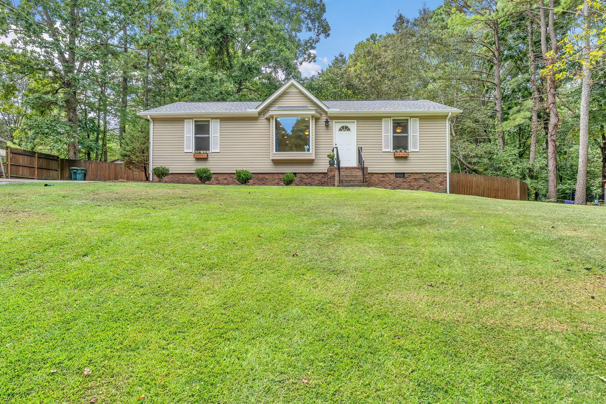 7103 Dogwood Ct