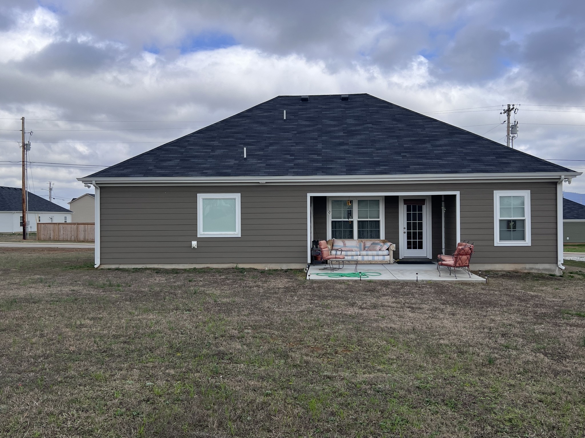 599 Mimosa Dr