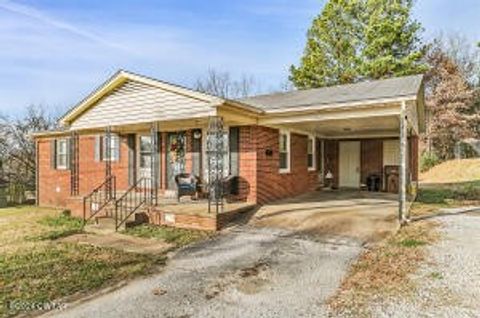 242 Westwood Dr, Lexington, TN 38351 - MLS#: 2702575