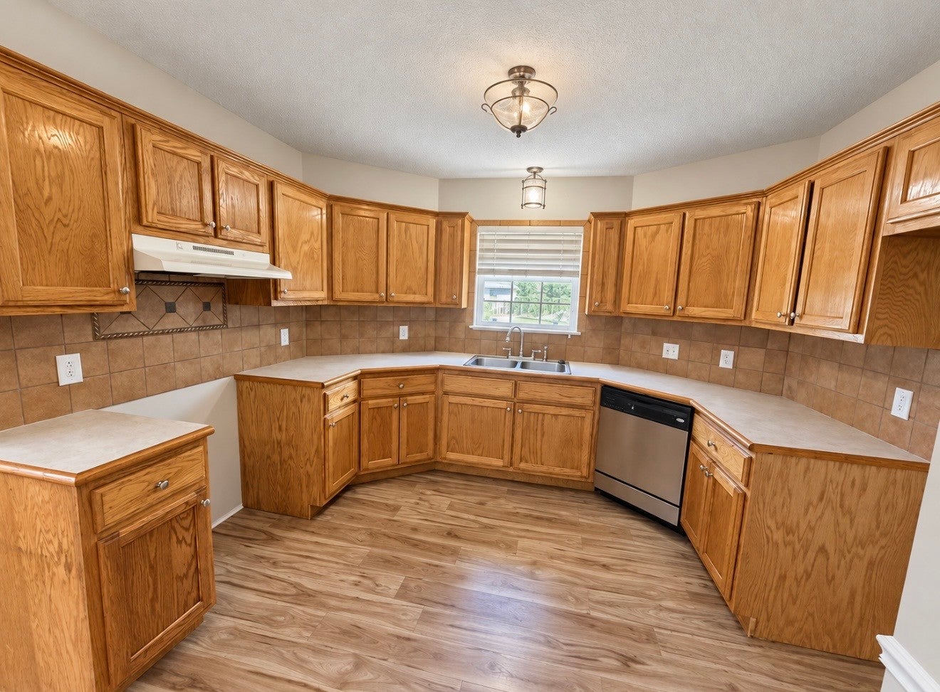 1818 Bridget Dr