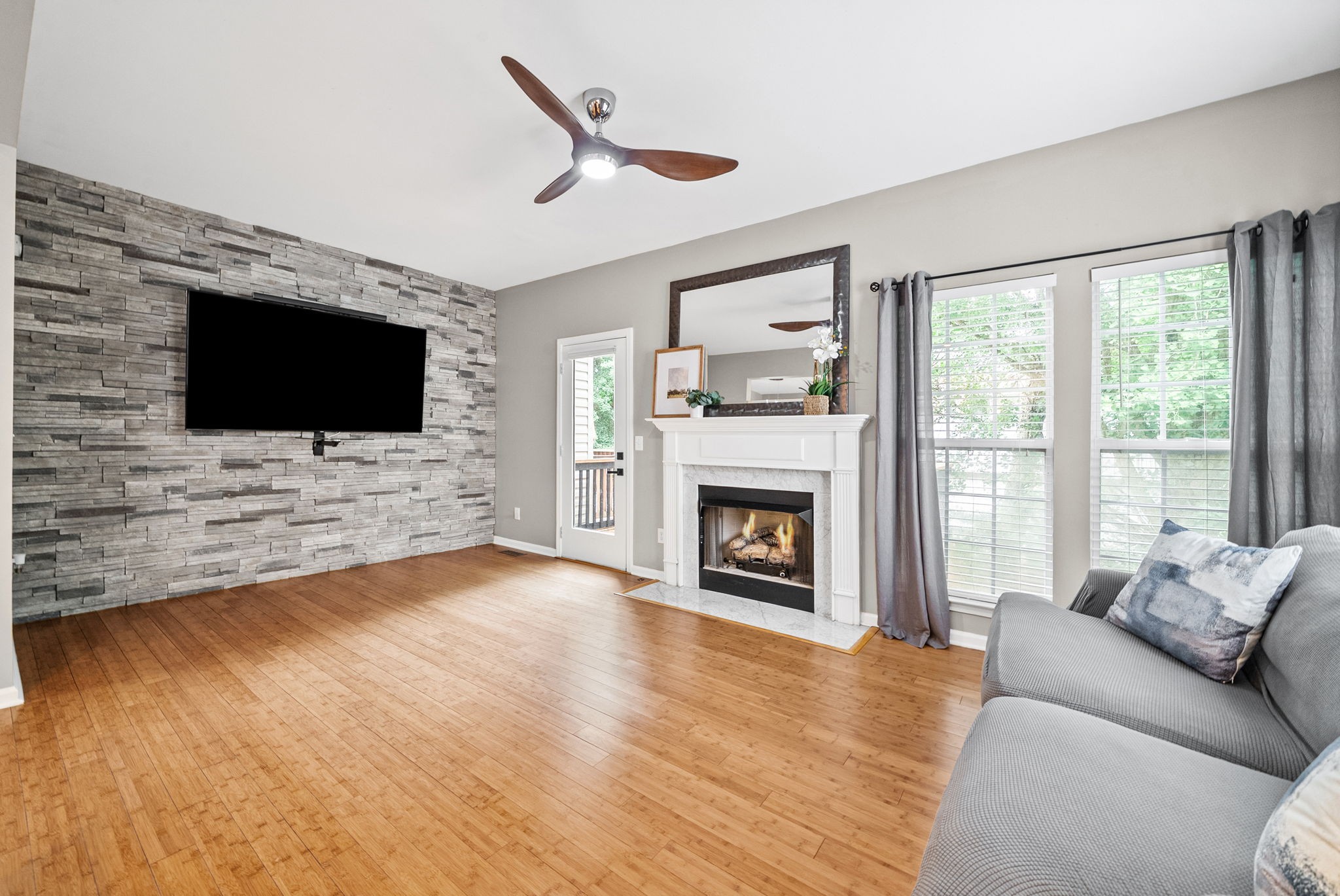 745 Huffine Manor Cir, Franklin TN 37067 3-bed condo, photo 18 of 30
