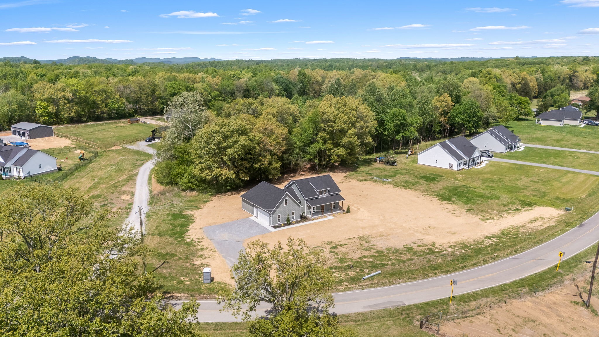 3776 Hollow Springs Rd