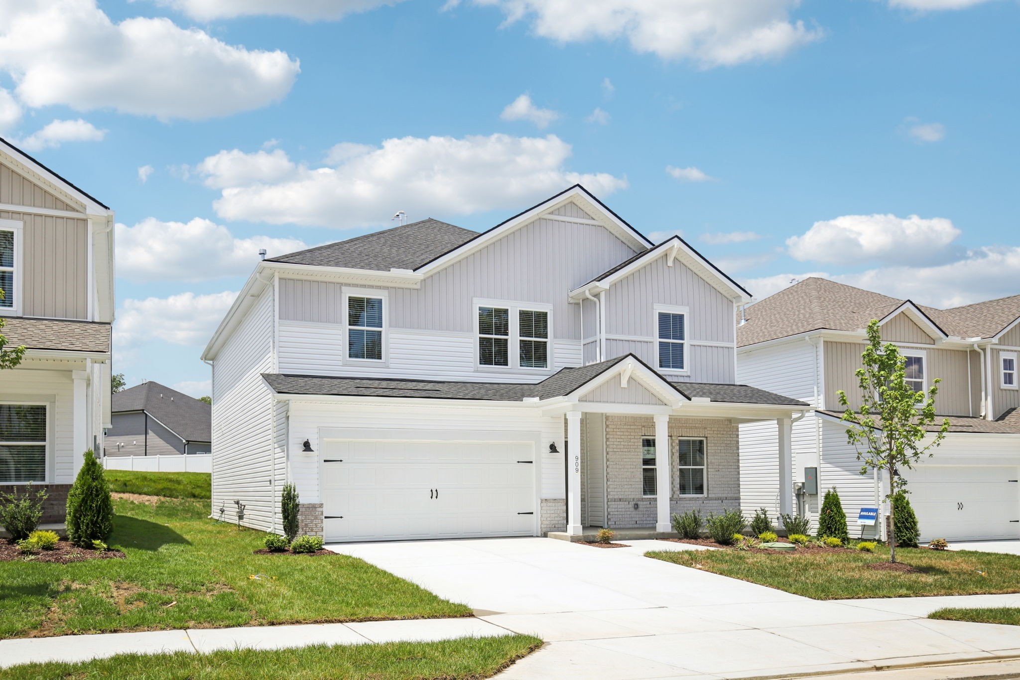 909 Calvin Ct