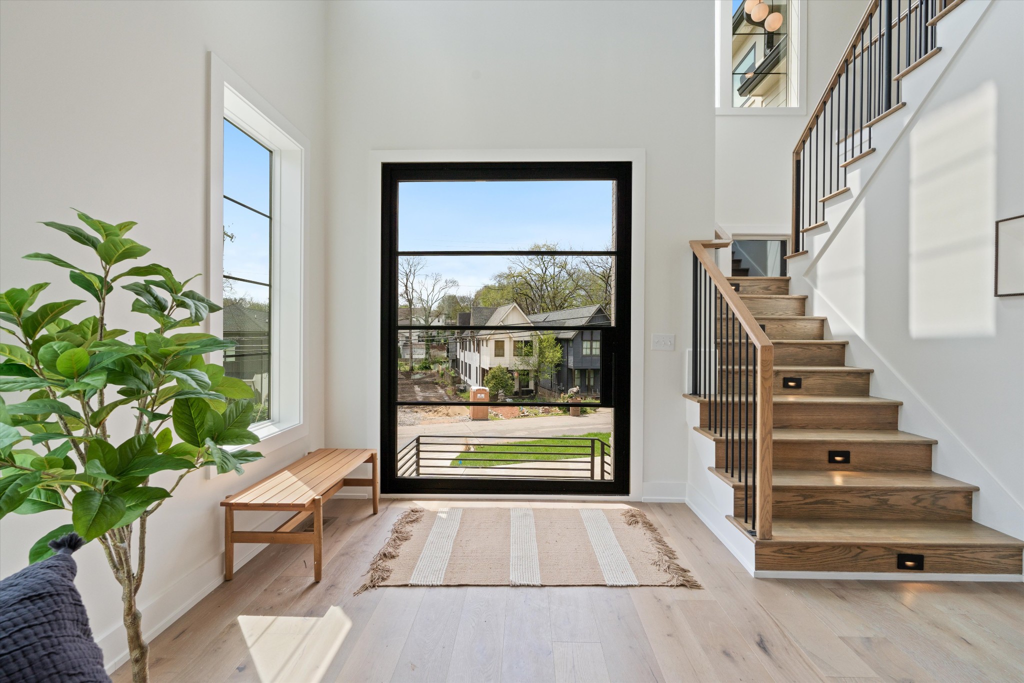 2510 Vaulx Ln